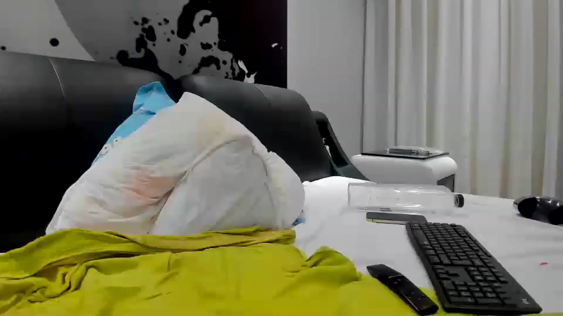 Gallery image thumbnail from SophiaSanty's myfreecams stream on, 01/04/2023, 23:34 image 4 of 20