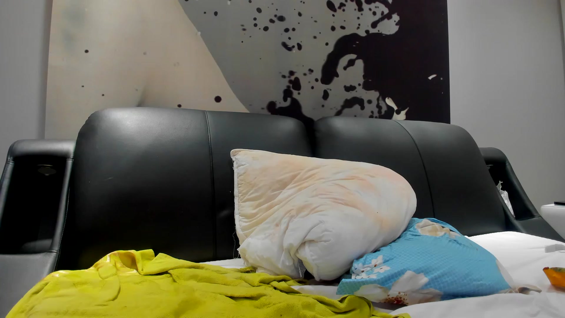Gallery image thumbnail from SophiaSanty's myfreecams stream on, 01/08/2023, 20:21 image 19 of 20