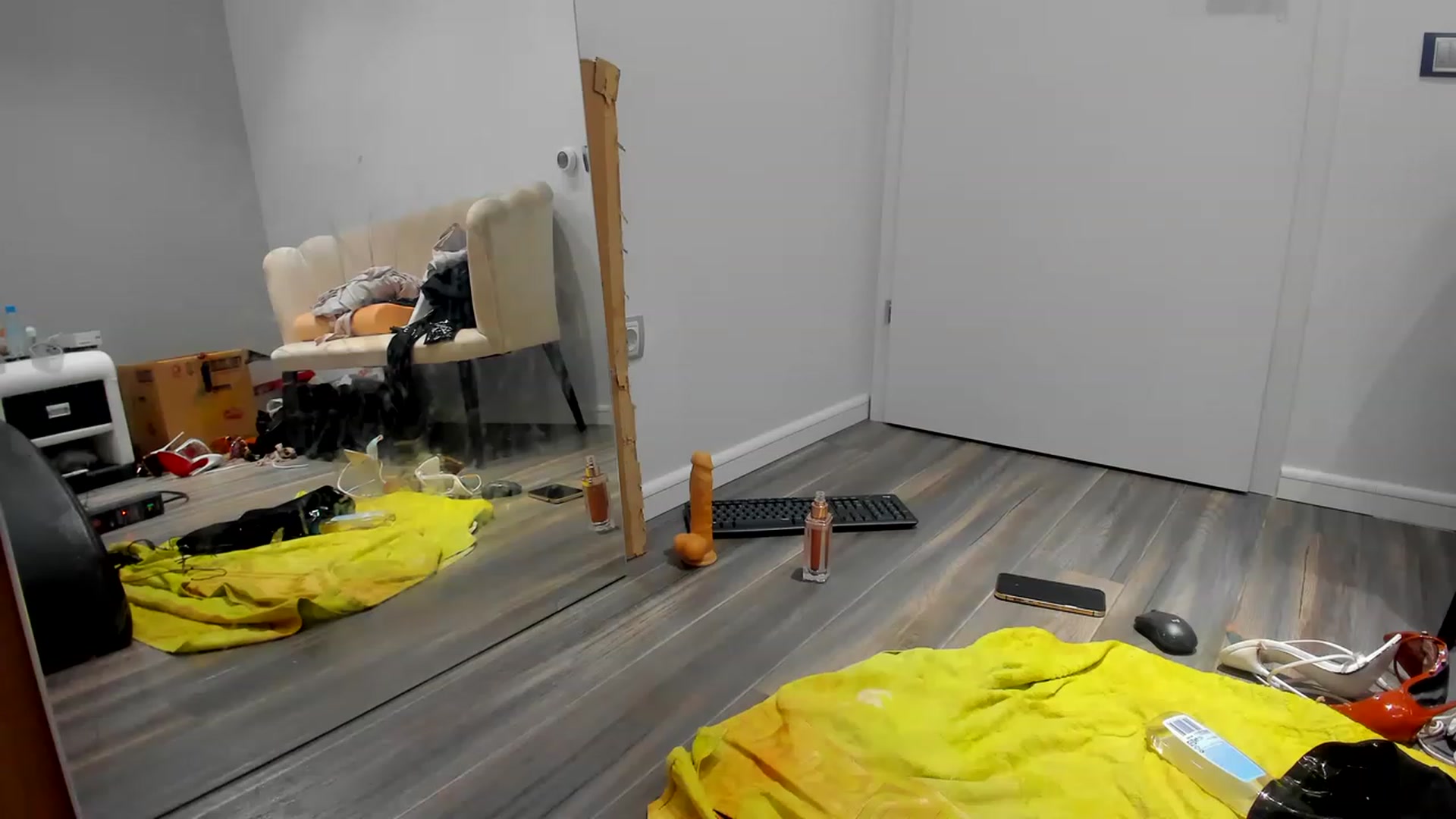 Gallery image thumbnail from SophiaSanty's myfreecams stream on, 01/08/2023, 23:46 image 9 of 20