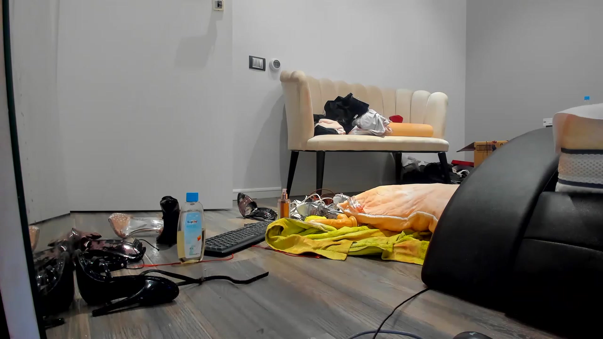 Gallery image thumbnail from SophiaSanty's myfreecams stream on, 01/09/2023, 01:00 image 19 of 20