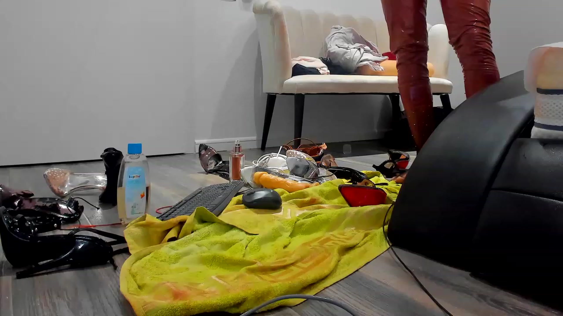 Gallery image thumbnail from SophiaSanty's myfreecams stream on, 01/09/2023, 02:02 image 5 of 20