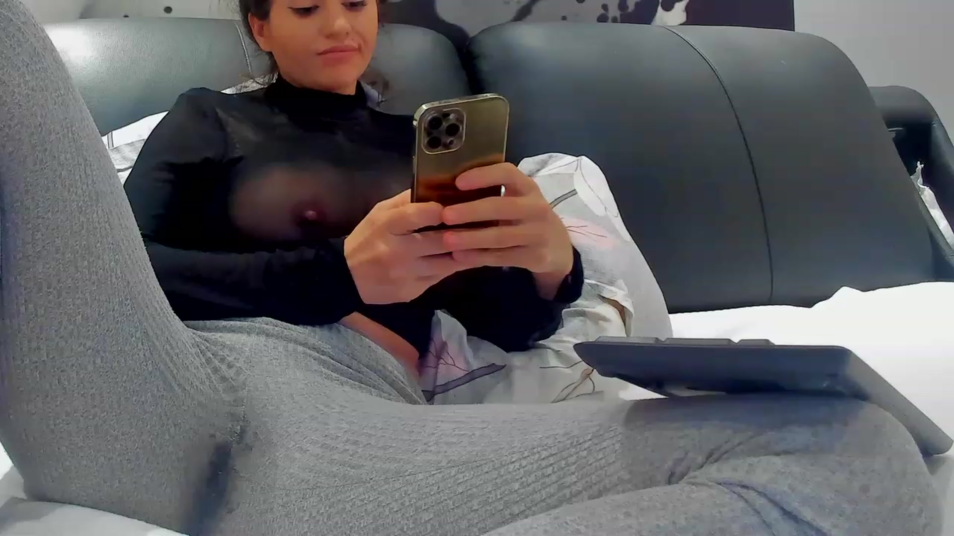 Gallery image thumbnail from SophiaSanty's myfreecams stream on, 01/25/2023, 20:08 image 17 of 20