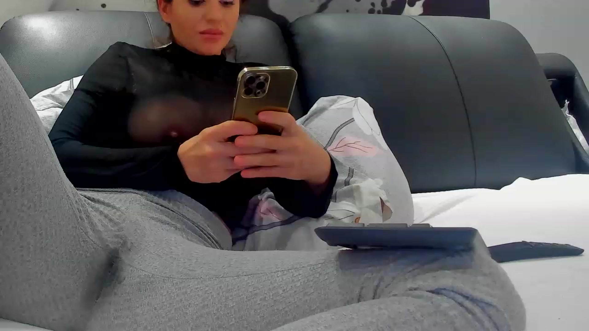 Gallery image thumbnail from SophiaSanty's myfreecams stream on, 01/25/2023, 20:08 image 7 of 20