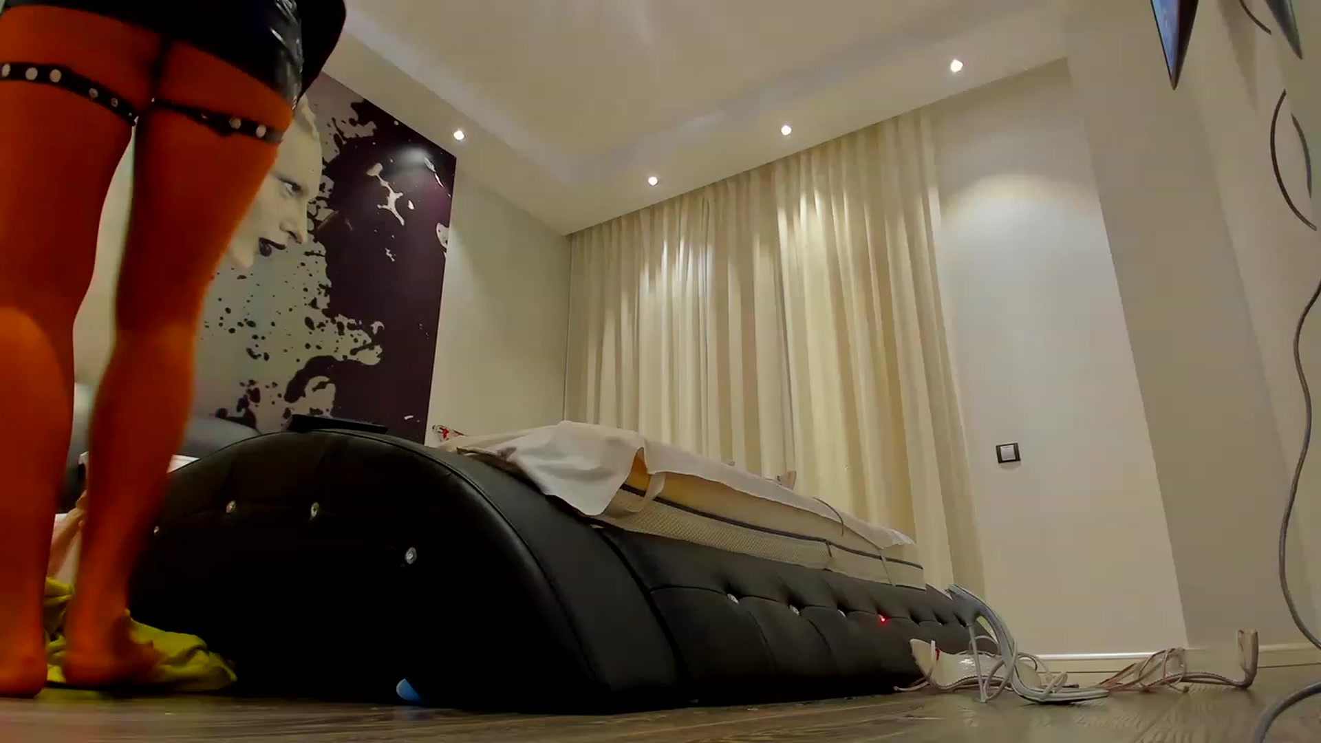 Gallery image thumbnail from SophiaSanty's myfreecams stream on, 02/01/2023, 22:11 image 3 of 20