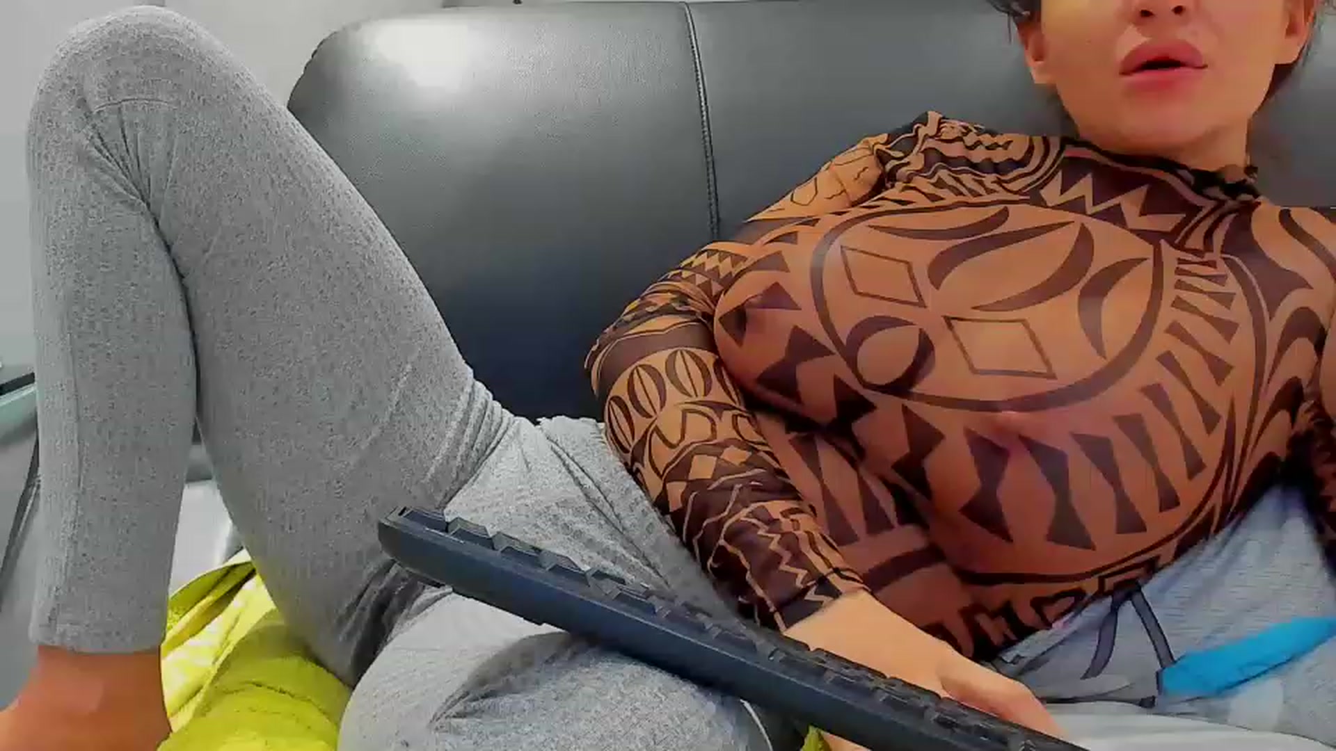 Gallery image thumbnail from SophiaSanty's myfreecams stream on, 02/23/2023, 23:24 image 18 of 20