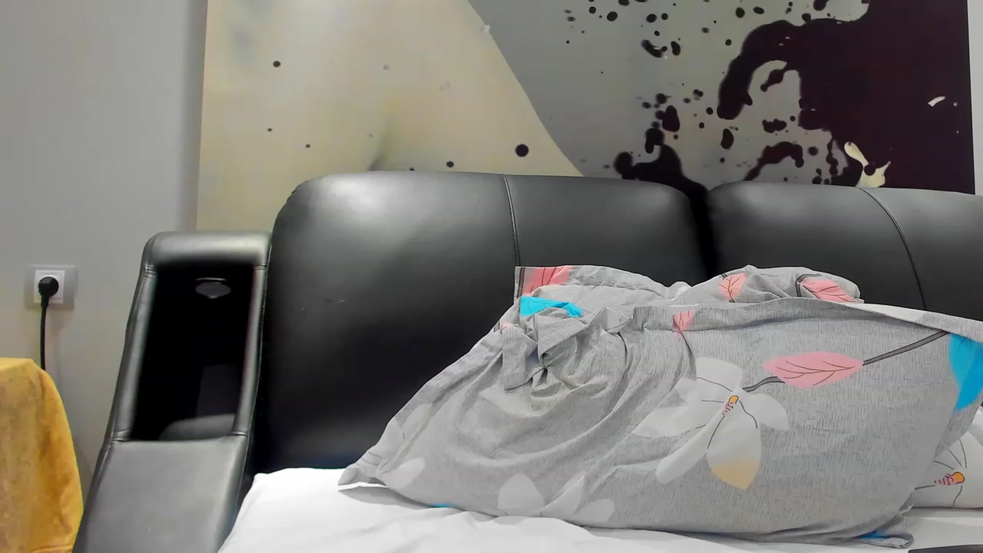 Gallery image thumbnail from SophiaSanty's myfreecams stream on, 02/28/2023, 20:15 image 12 of 20
