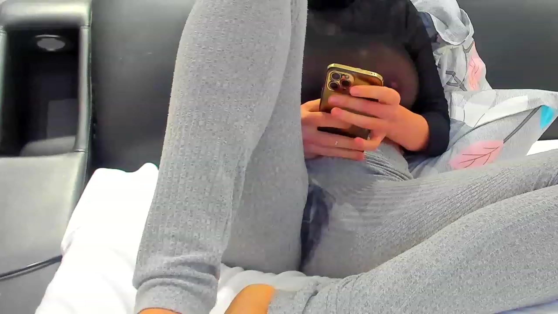Gallery image thumbnail from SophiaSanty's myfreecams stream on, 02/28/2023, 22:25 image 4 of 20