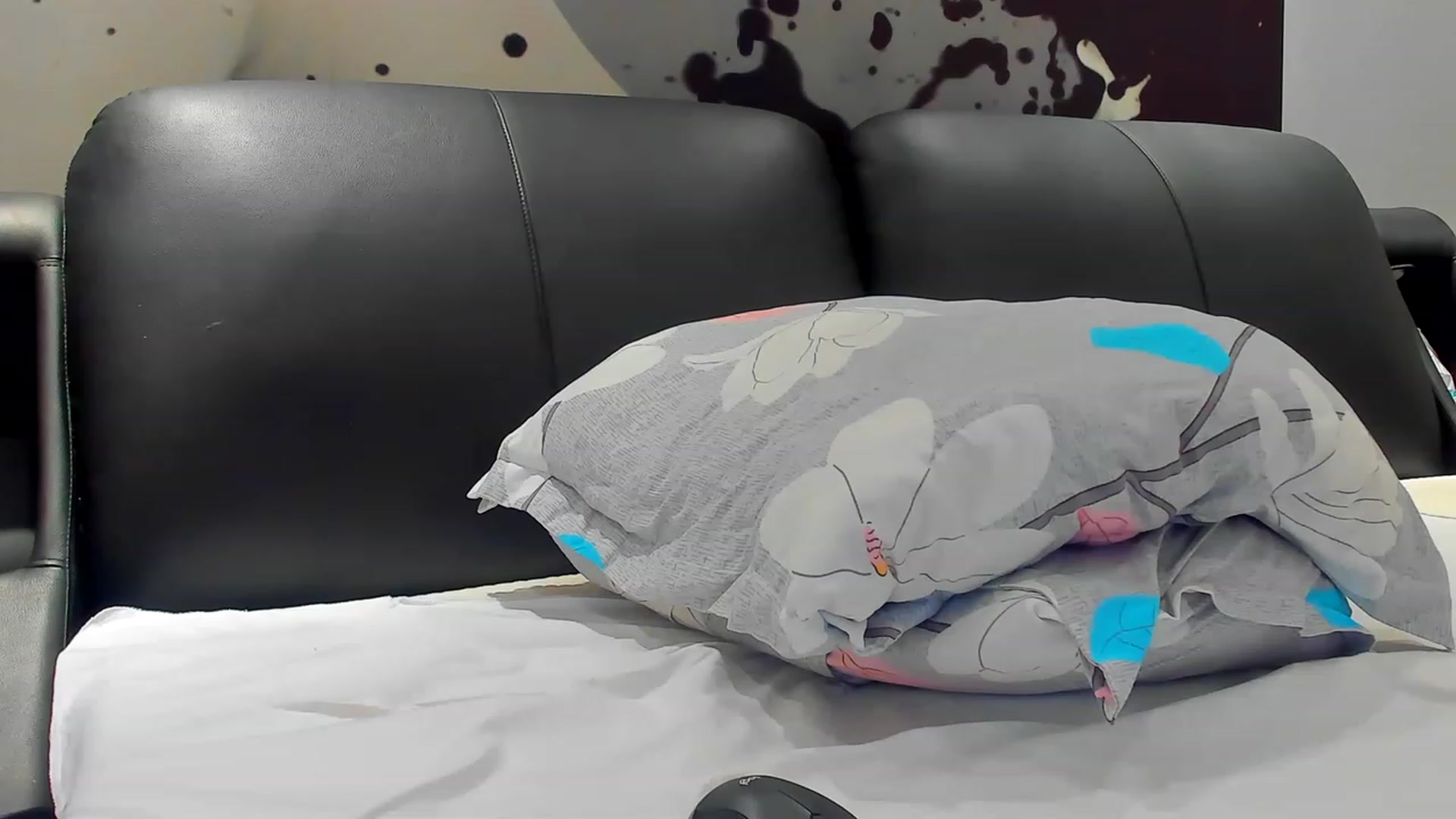 Gallery image thumbnail from SophiaSanty's myfreecams stream on, 03/13/2023, 23:01 image 5 of 20