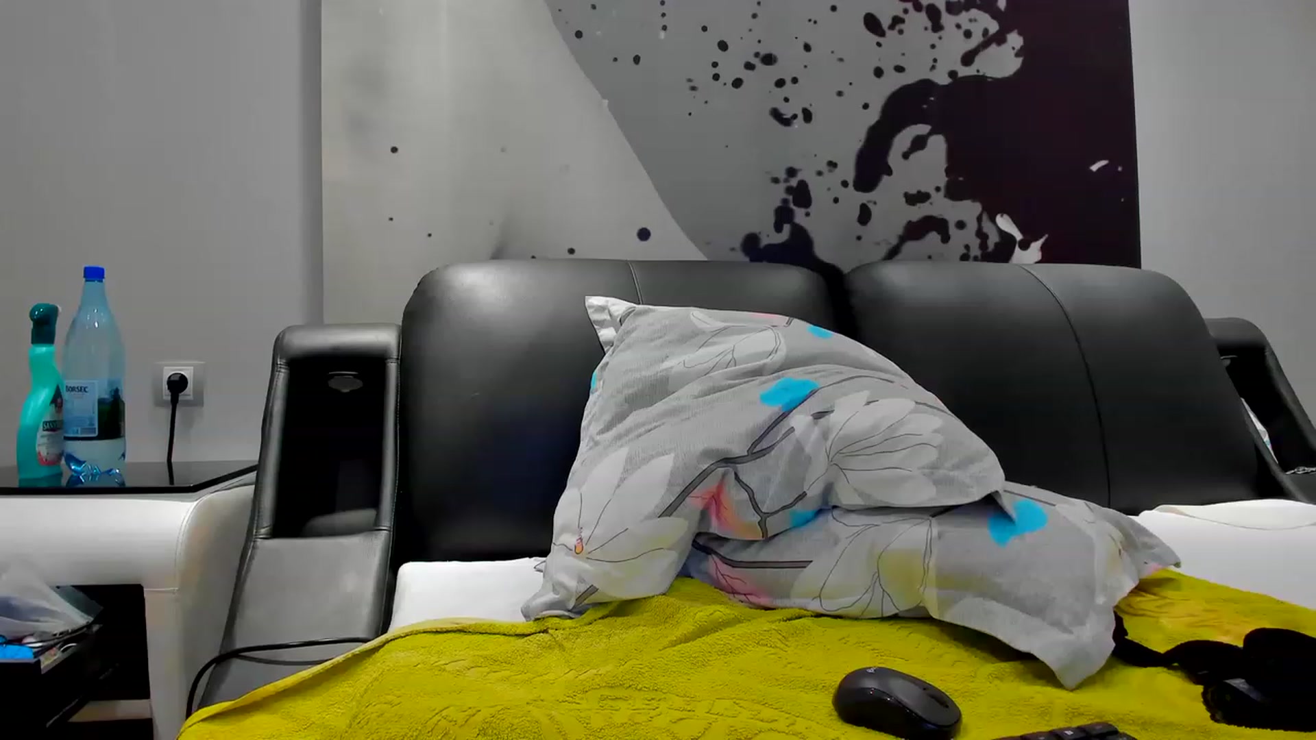 Gallery image thumbnail from SophiaSanty's myfreecams stream on, 03/20/2023, 20:02 image 2 of 20