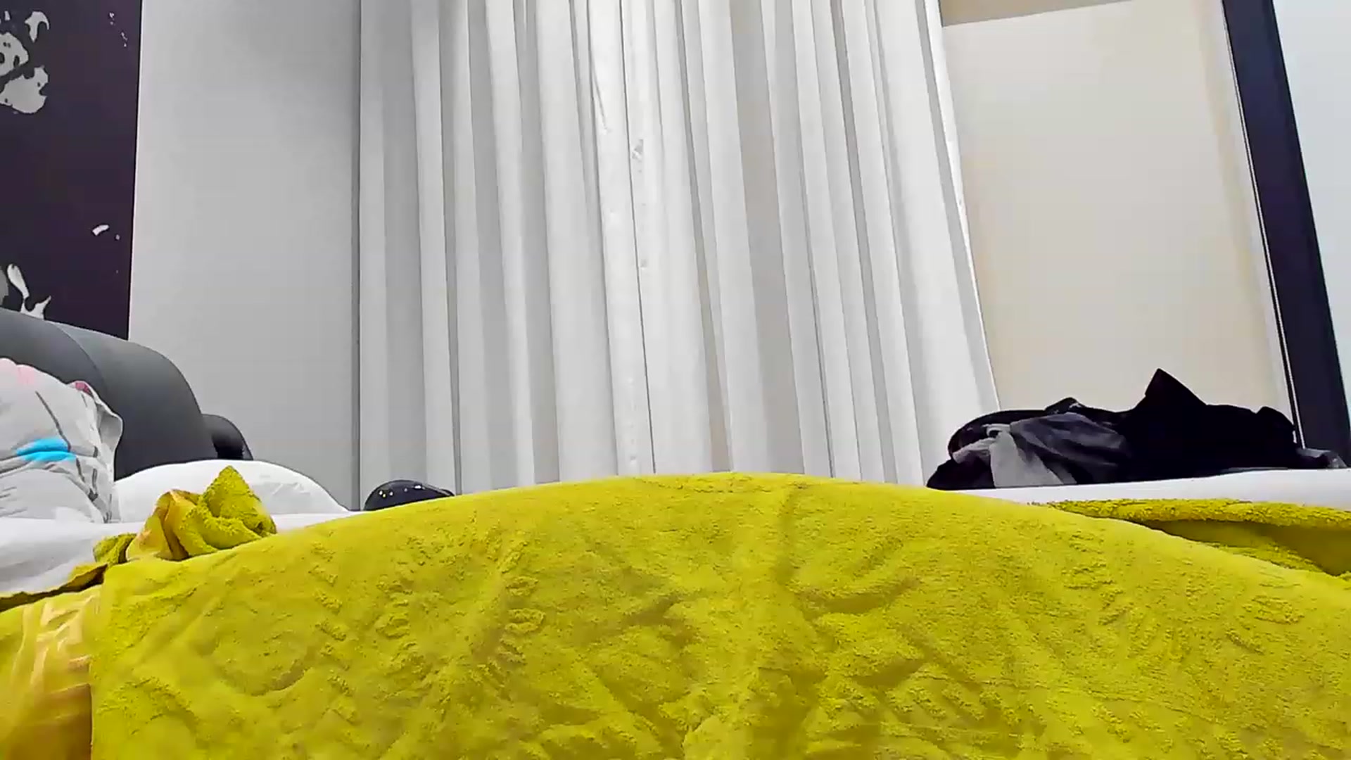 Gallery image thumbnail from SophiaSanty's myfreecams stream on, 05/07/2023, 19:45 image 5 of 20