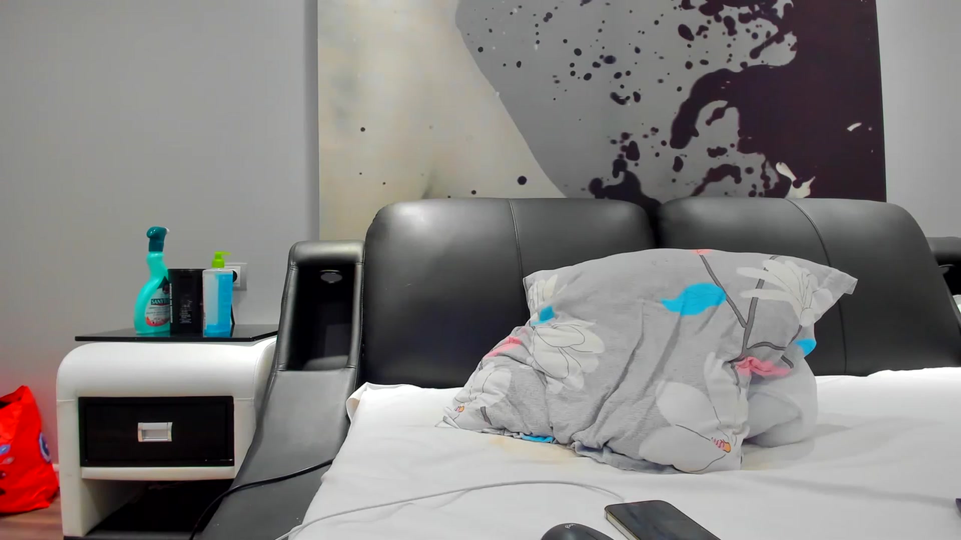 Gallery image thumbnail from SophiaSanty's myfreecams stream on, 05/15/2023, 20:33 image 13 of 20