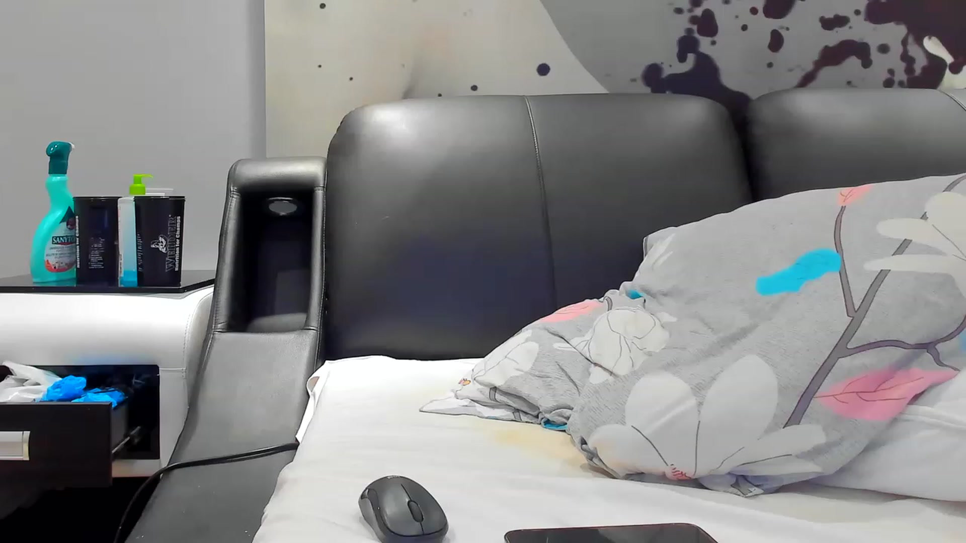 Gallery image thumbnail from SophiaSanty's myfreecams stream on, 05/15/2023, 23:16 image 19 of 20