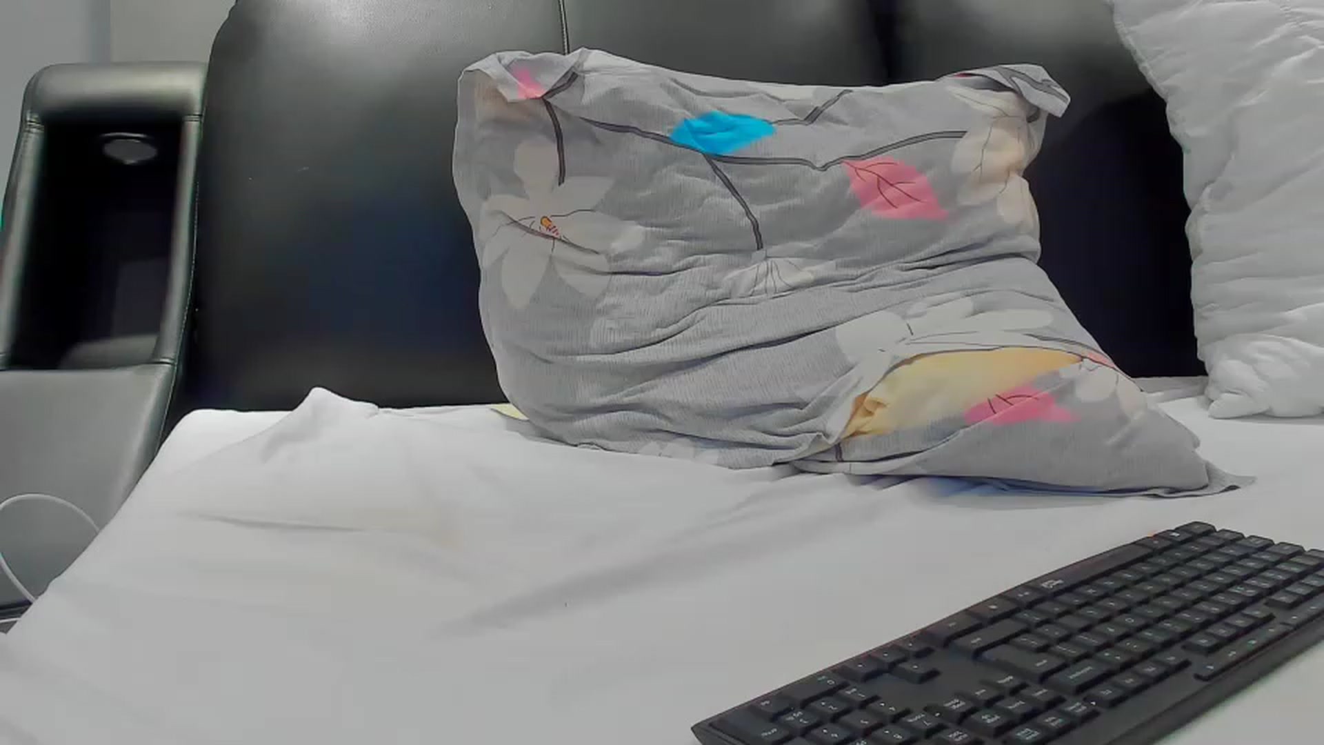Gallery image thumbnail from SophiaSanty's myfreecams stream on, 06/13/2023, 18:42 image 11 of 20