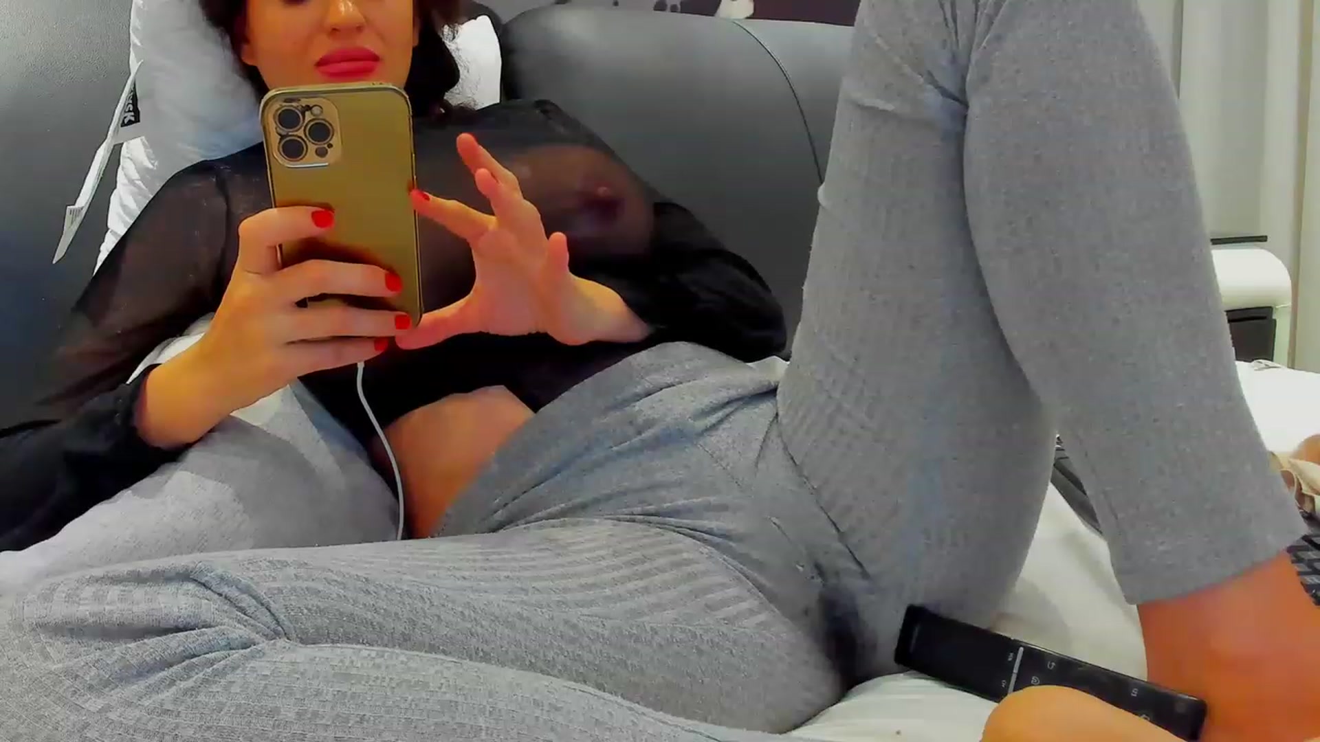 Gallery image thumbnail from SophiaSanty's myfreecams stream on, 06/15/2023, 21:54 image 12 of 20