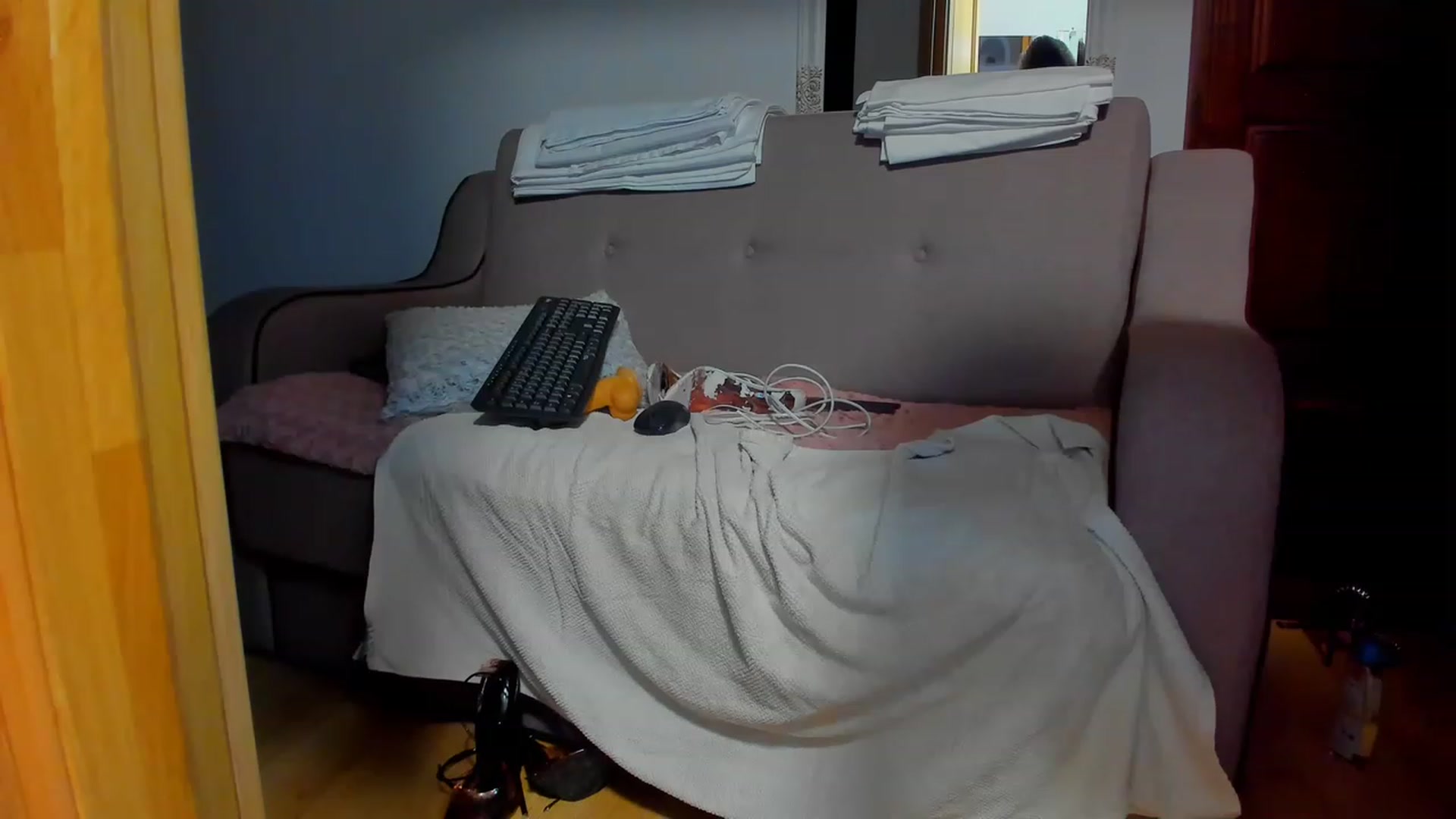 Gallery image thumbnail from SophiaSanty's myfreecams stream on, 06/17/2023, 23:59 image 11 of 20