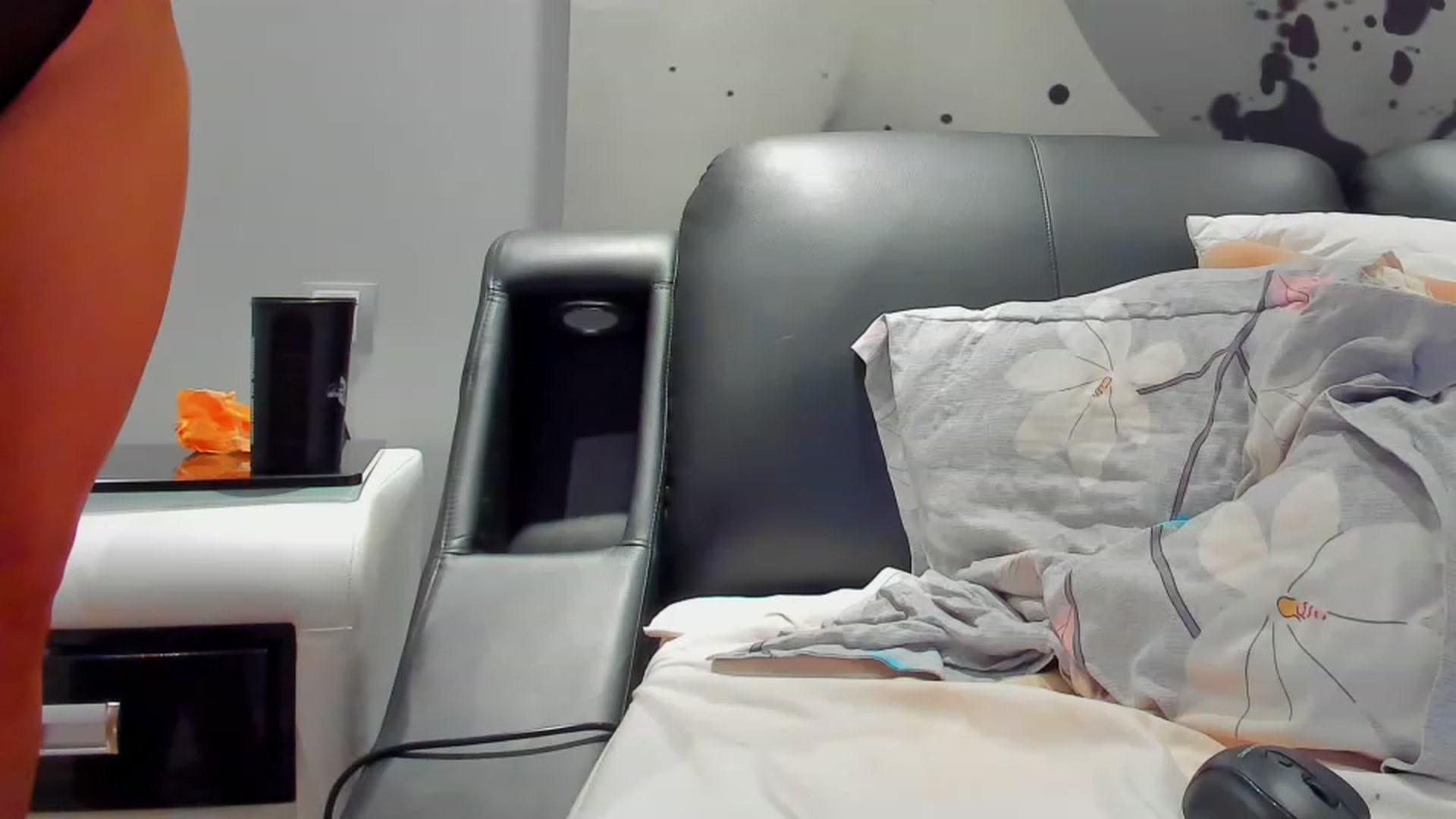 Gallery image thumbnail from SophiaSanty's myfreecams stream on, 06/26/2023, 23:03 image 2 of 20