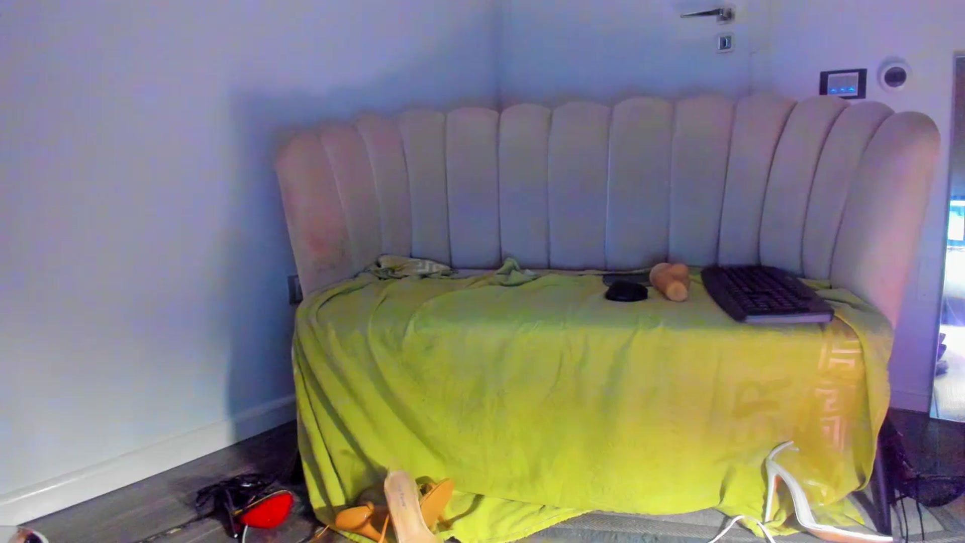 Gallery image thumbnail from SophiaSanty's myfreecams stream on, 07/05/2023, 22:05 image 5 of 20