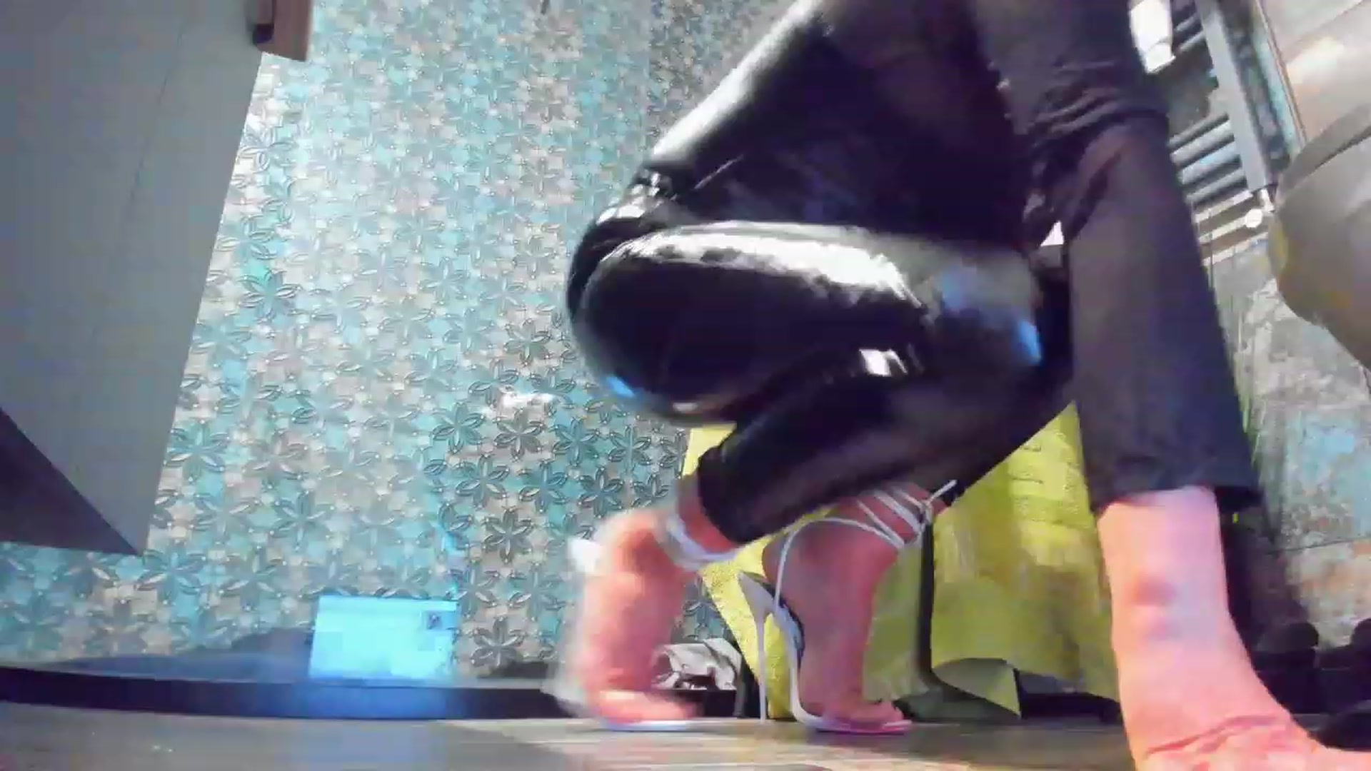 Gallery image thumbnail from SophiaSanty's myfreecams stream on, 07/18/2023, 21:25 image 15 of 20