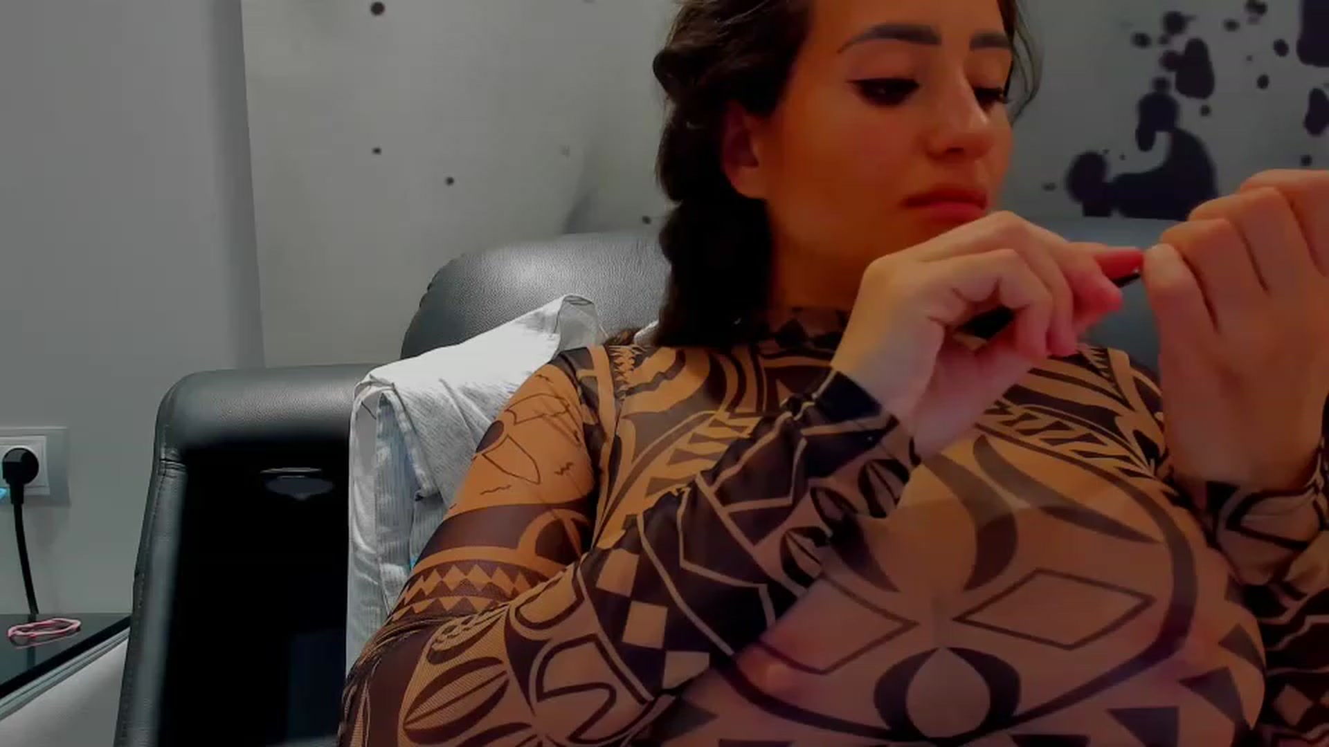 Gallery image thumbnail from SophiaSanty's myfreecams stream on, 08/16/2023, 17:51 image 14 of 20