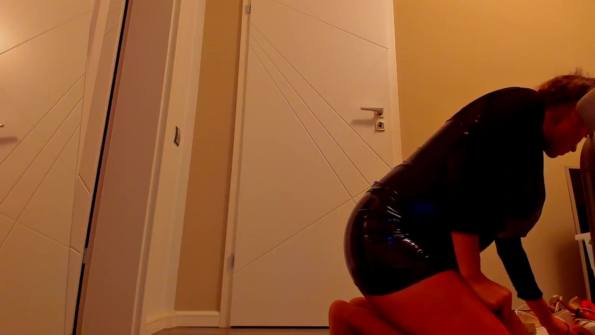 Gallery image thumbnail from SophiaSanty's myfreecams stream on, 08/30/2023, 20:13 image 10 of 20