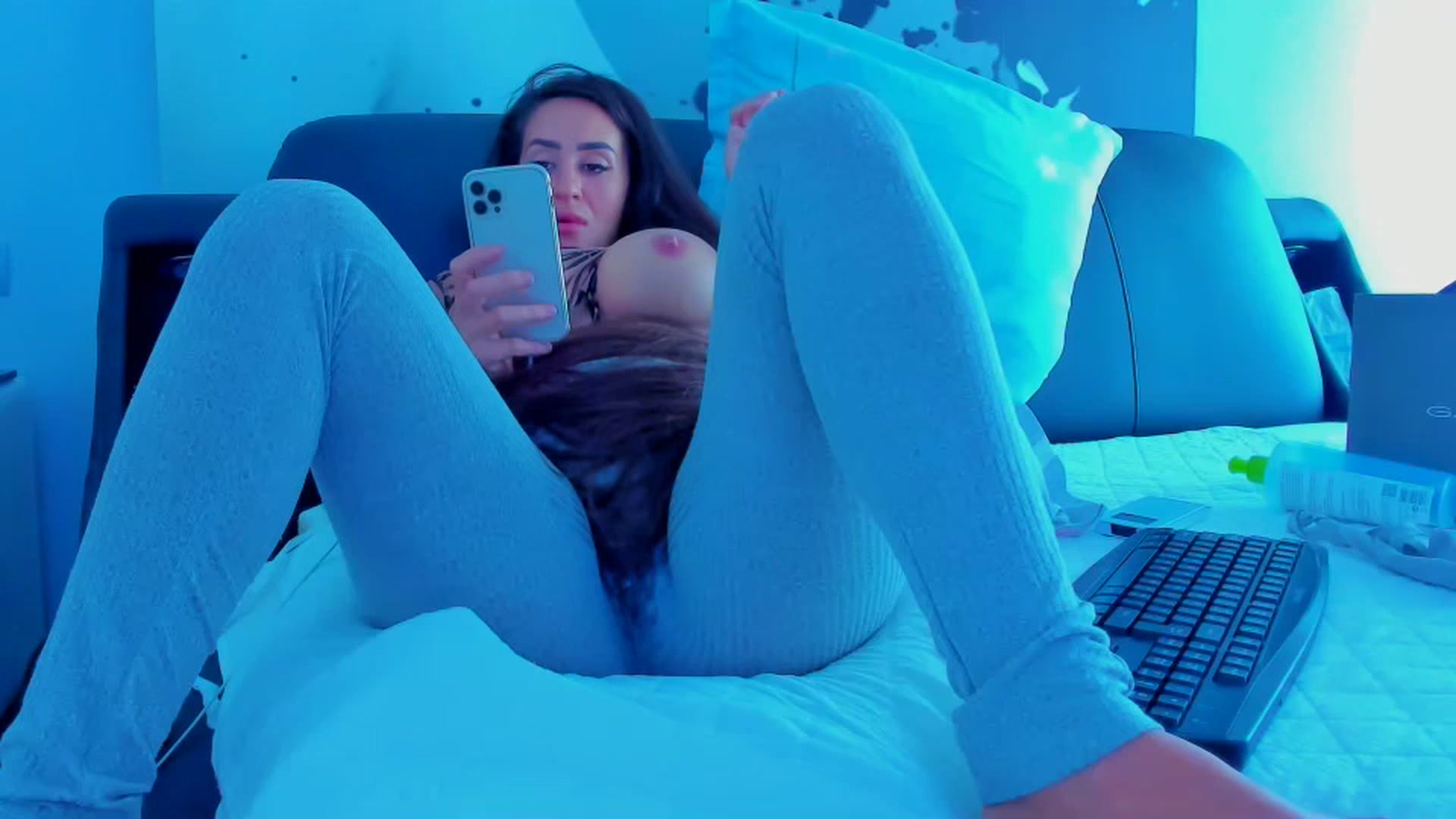 Gallery image thumbnail from SophiaSanty's myfreecams stream on, 09/14/2023, 13:14 image 20 of 20