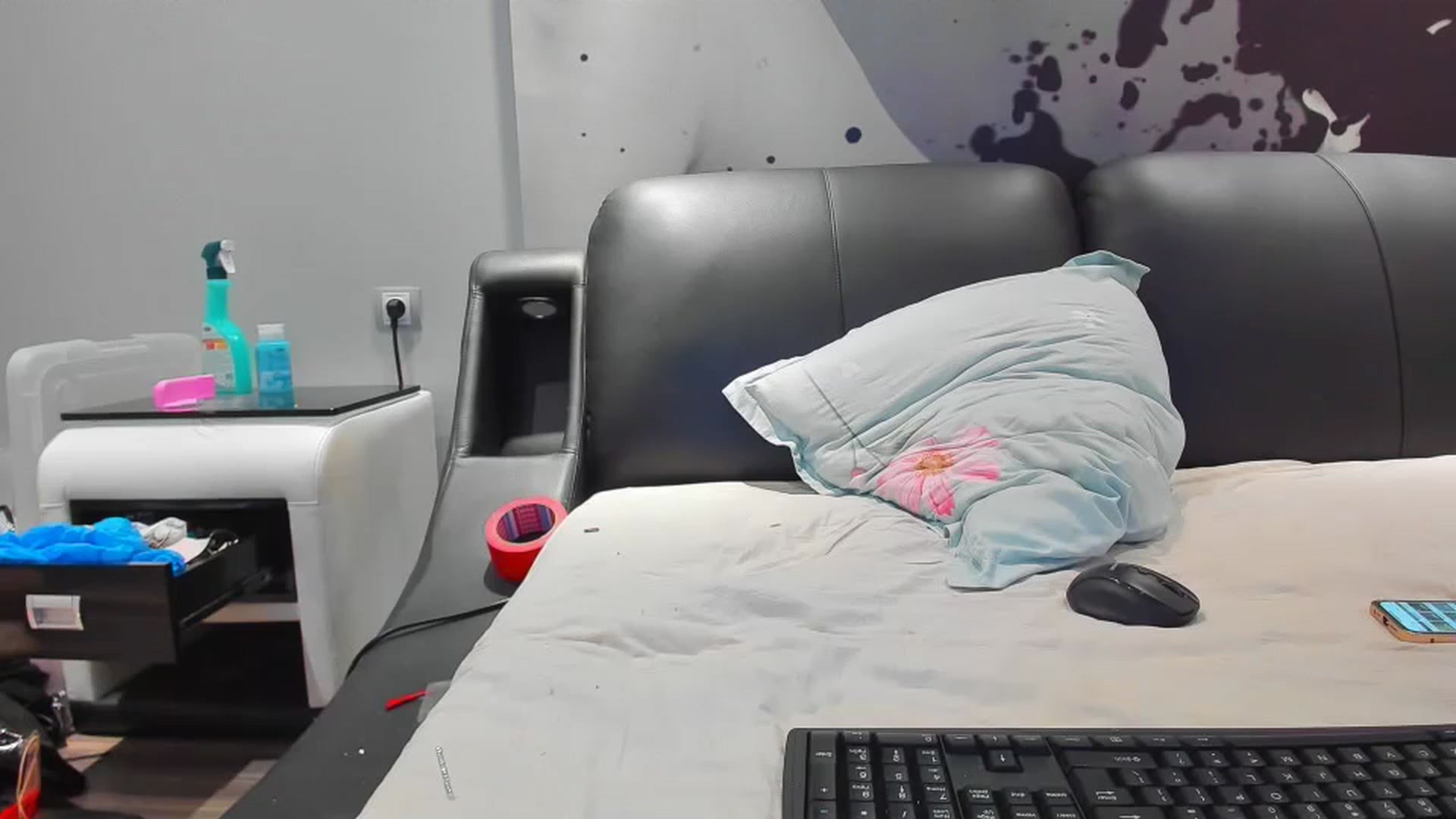 Gallery image thumbnail from SophiaSanty's myfreecams stream on, 03/25/2024, 24:22 image 16 of 20