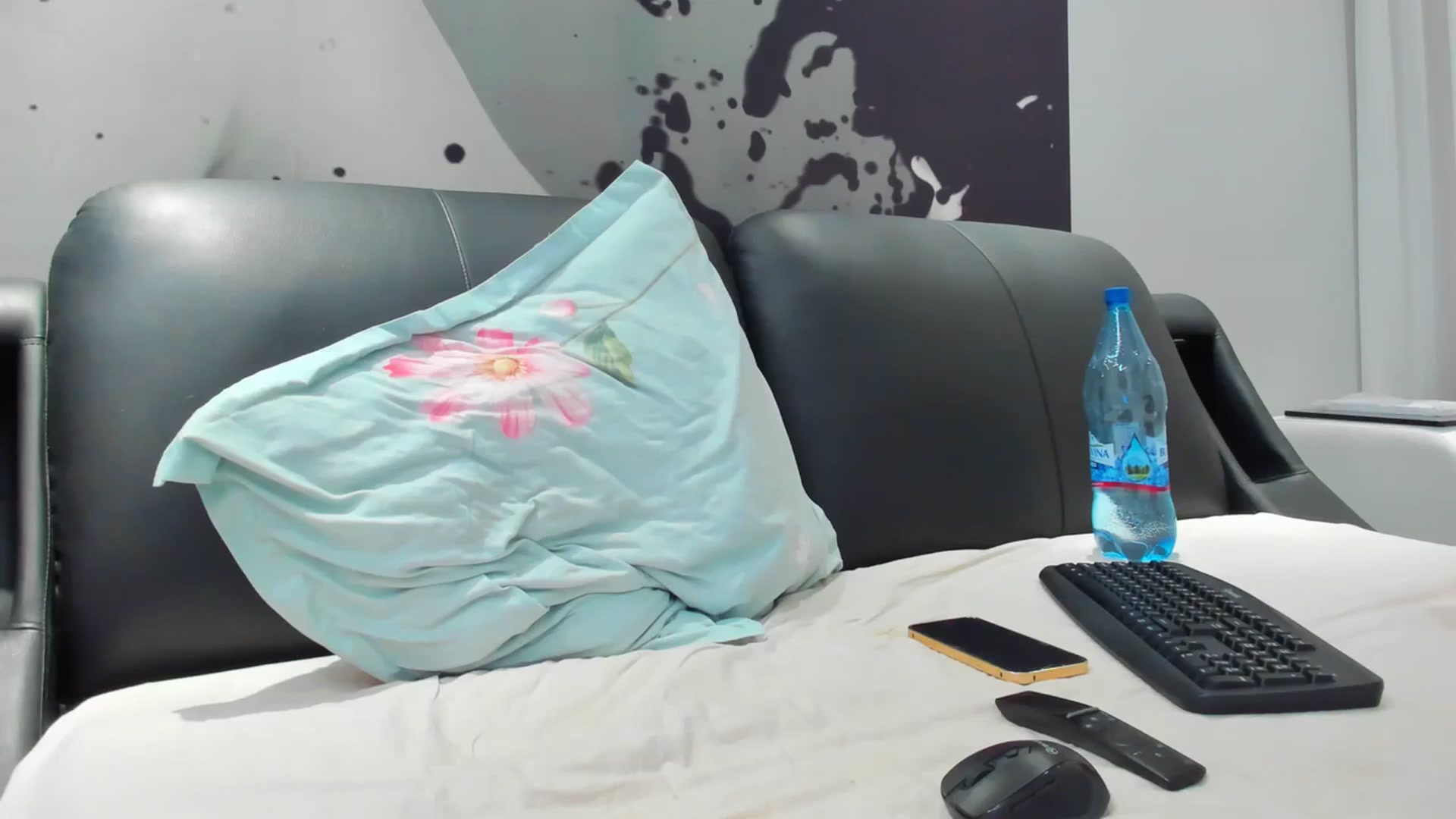 Gallery image thumbnail from SophiaSanty's myfreecams stream on, 03/30/2024, 20:18 image 5 of 20