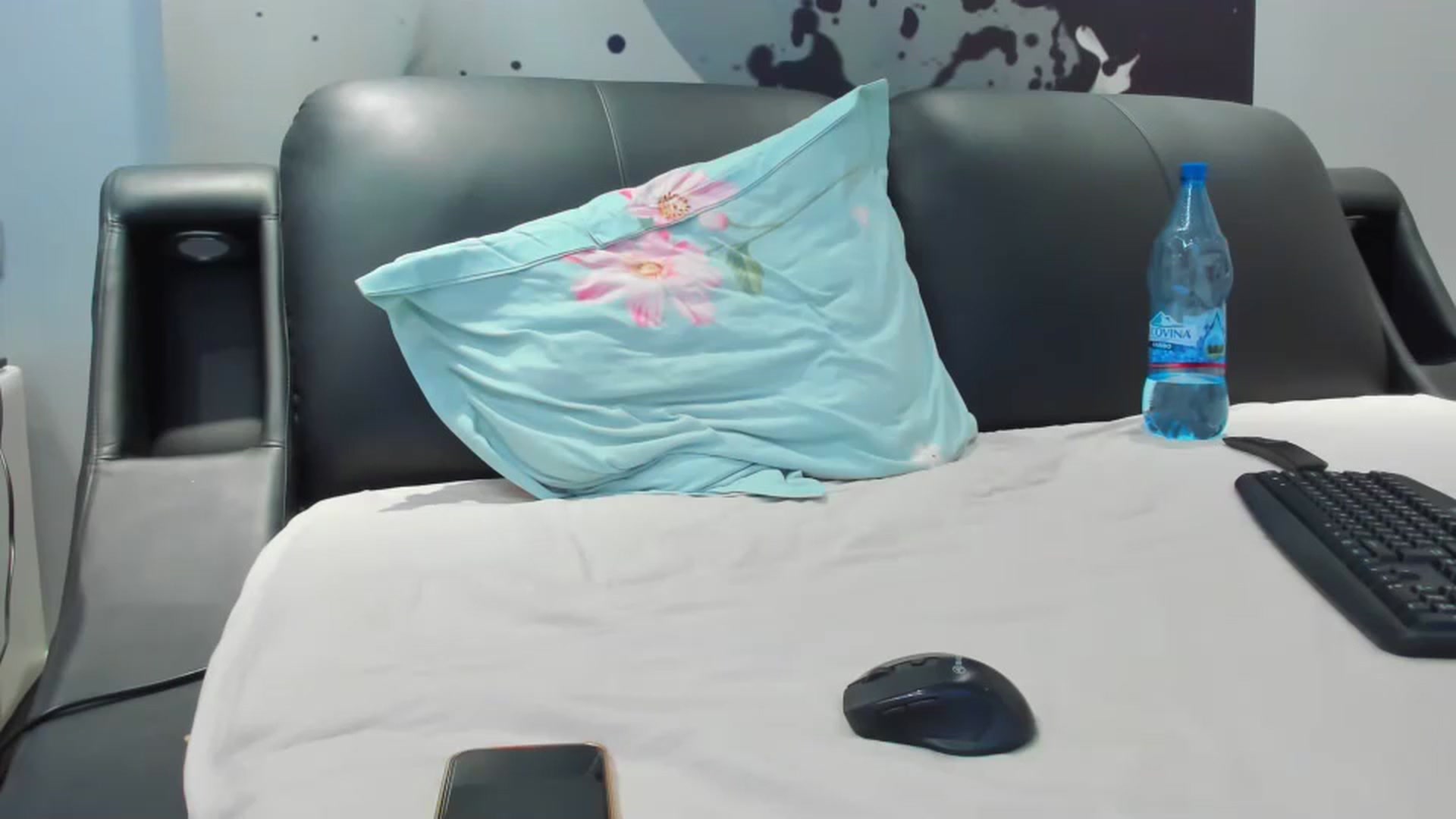 Gallery image thumbnail from SophiaSanty's myfreecams stream on, 03/30/2024, 21:07 image 12 of 20
