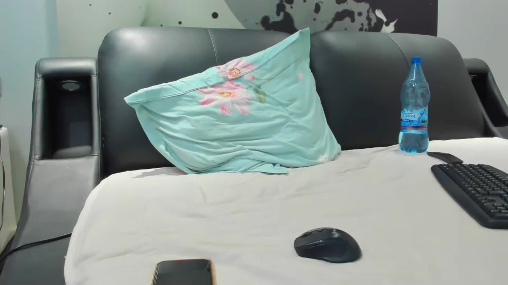 Gallery image thumbnail from SophiaSanty's myfreecams stream on, 03/30/2024, 21:07 image 8 of 20