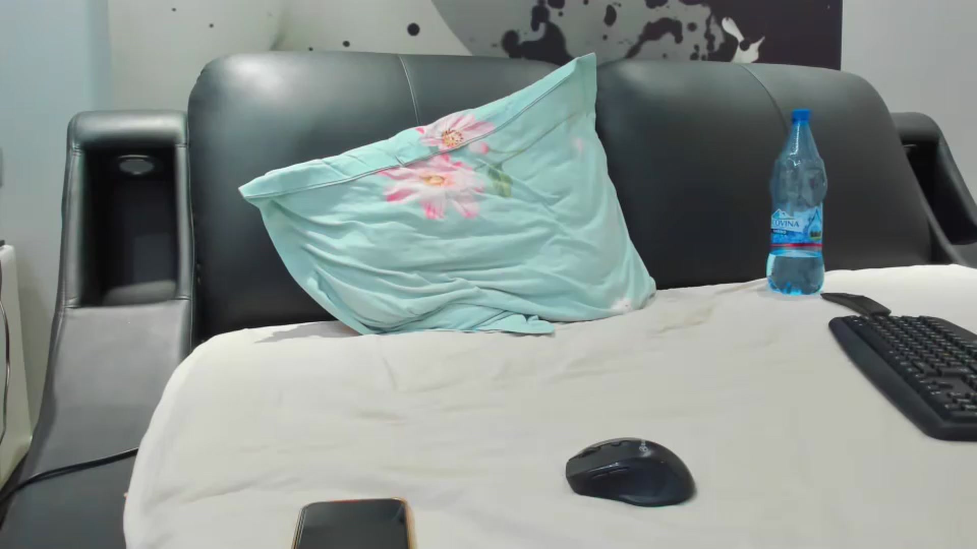 Gallery image thumbnail from SophiaSanty's myfreecams stream on, 03/30/2024, 21:07 image 14 of 20