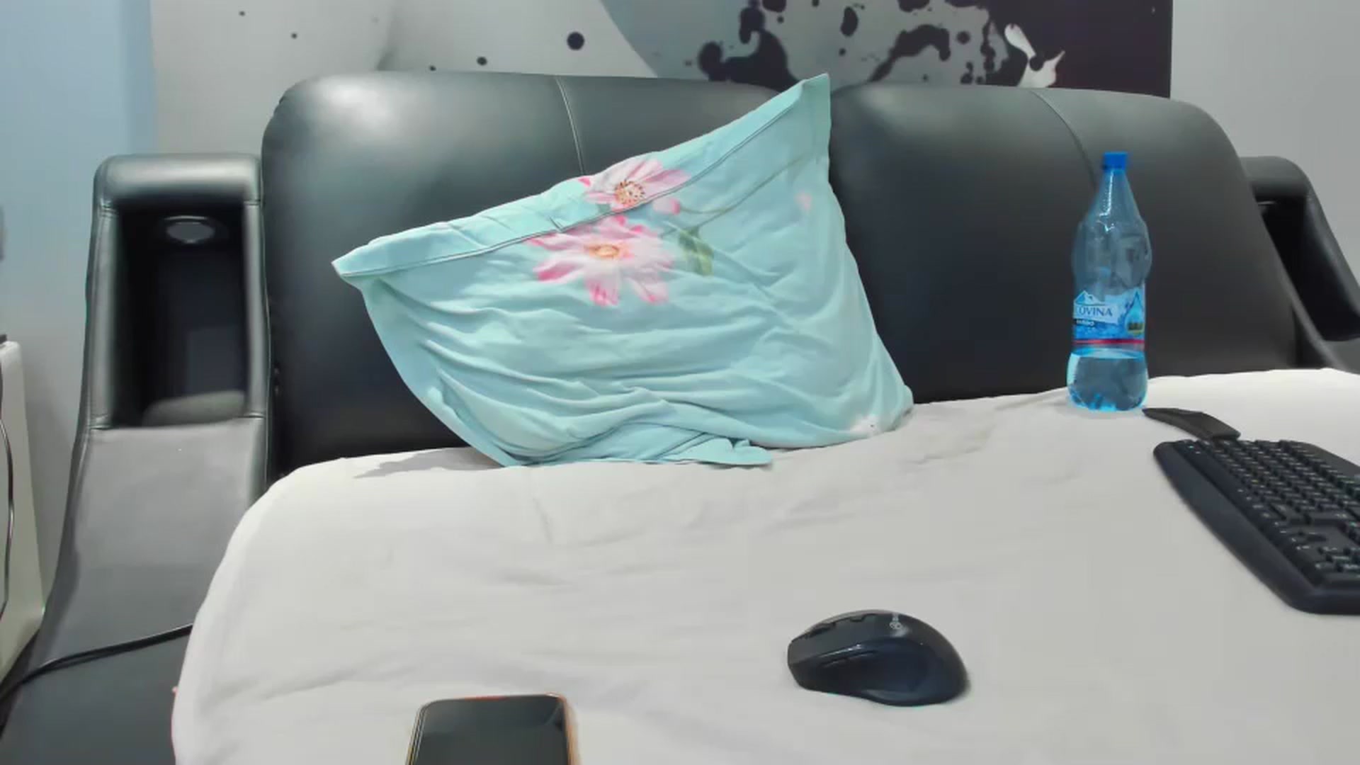 Gallery image thumbnail from SophiaSanty's myfreecams stream on, 03/30/2024, 21:07 image 13 of 20