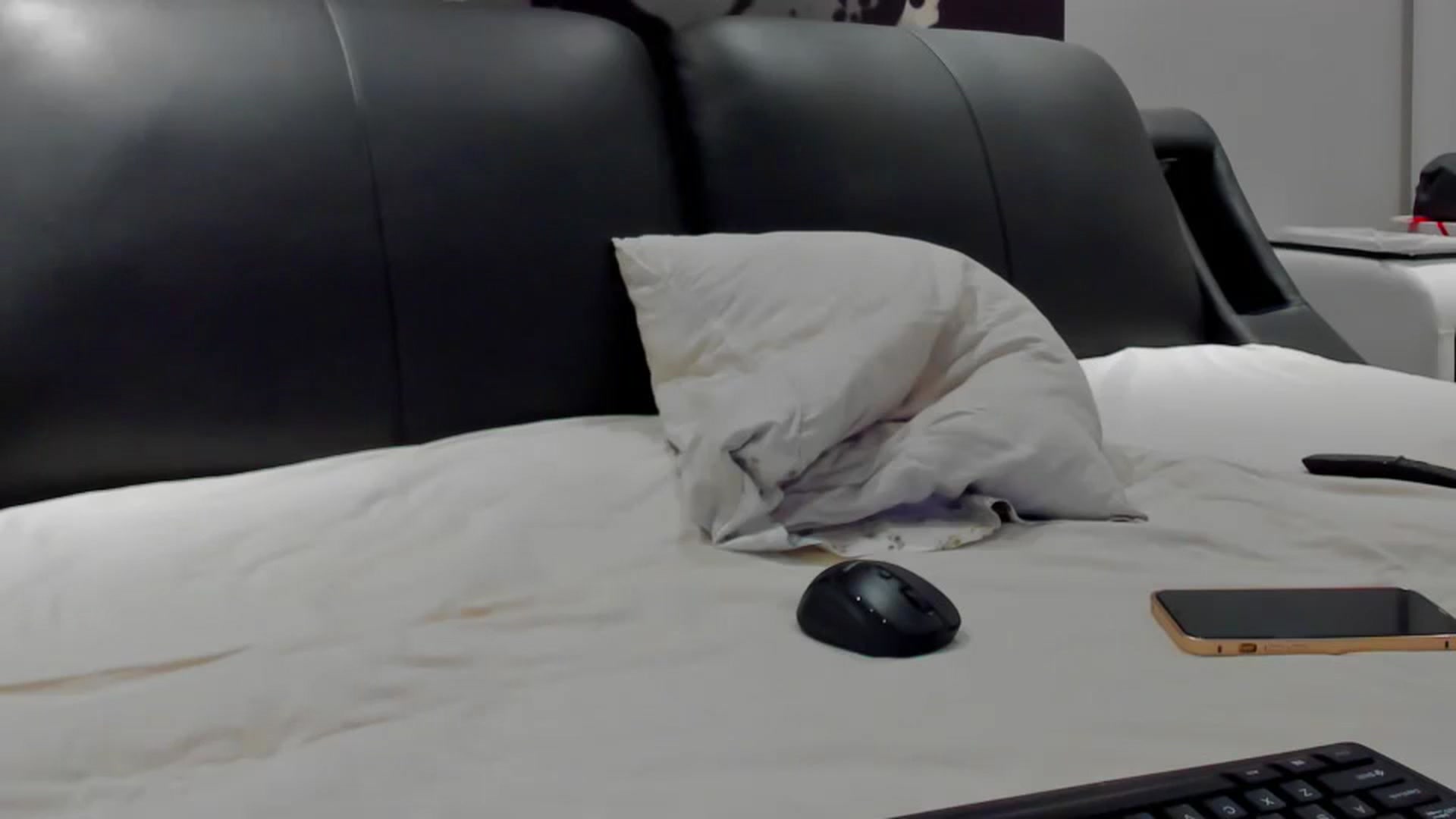 Gallery image thumbnail from SophiaSanty's myfreecams stream on, 05/21/2024, 21:36 image 16 of 20