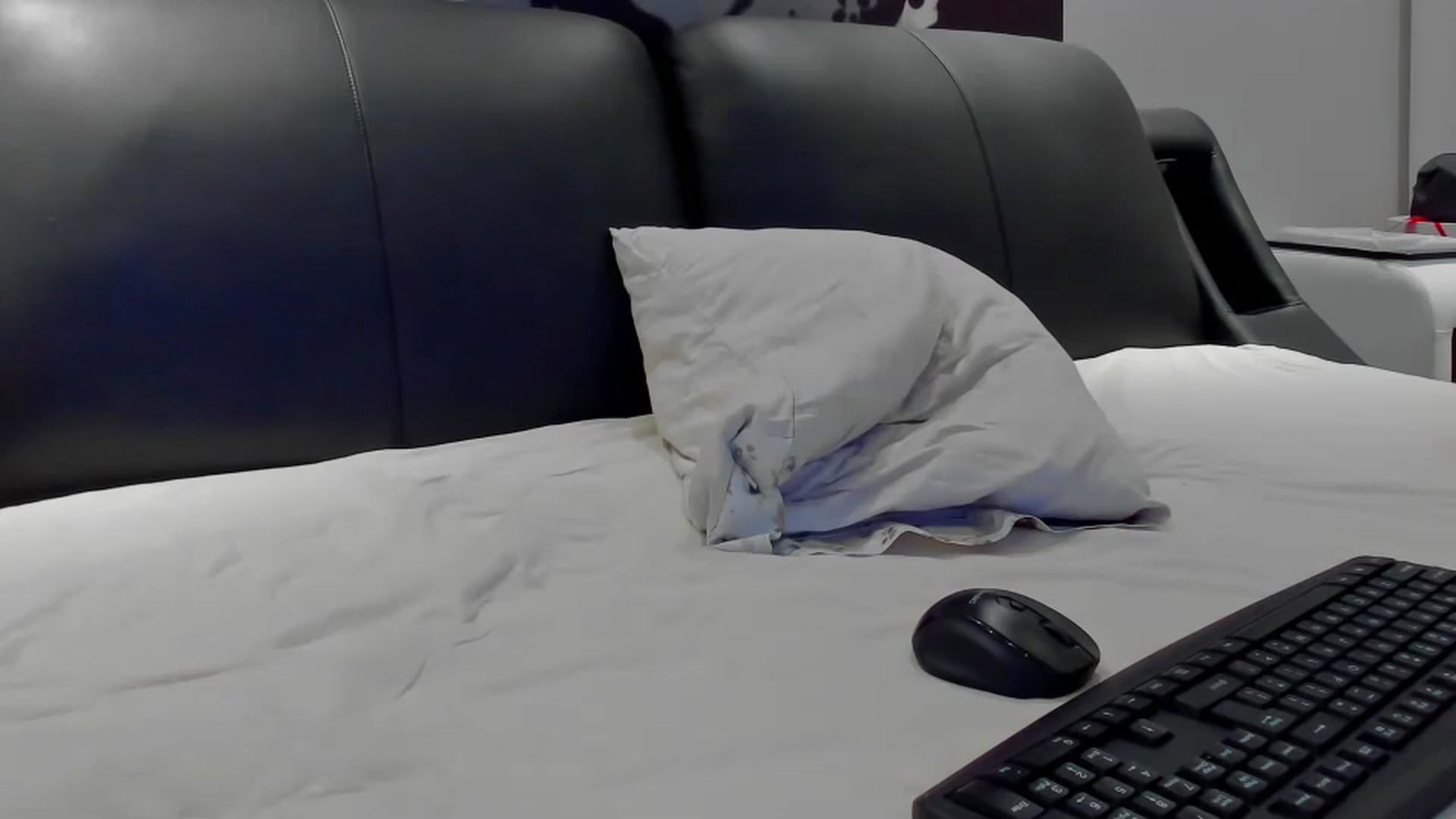 Gallery image thumbnail from SophiaSanty's myfreecams stream on, 05/21/2024, 21:36 image 20 of 20