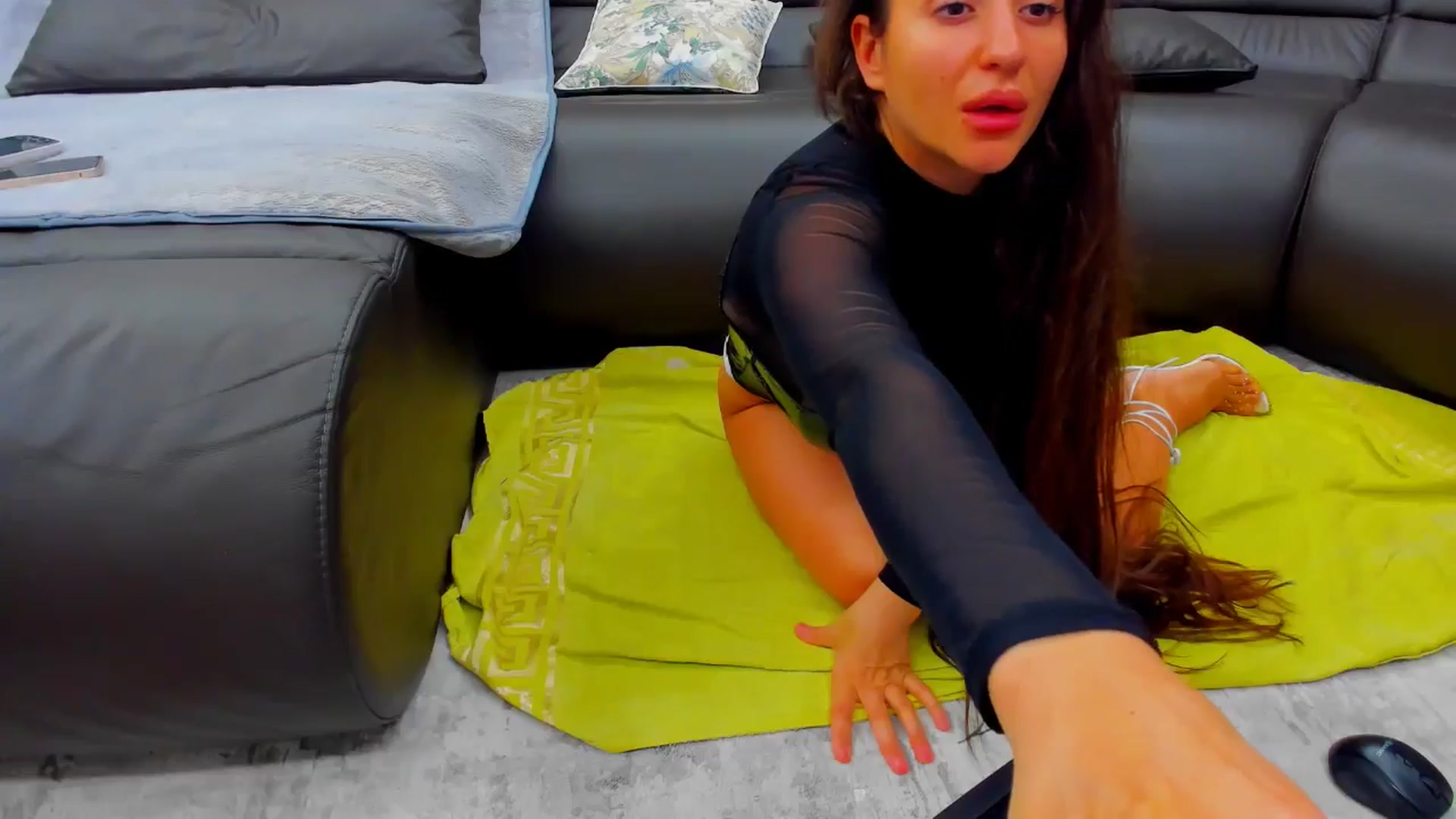 Gallery image thumbnail from SophiaSanty's myfreecams stream on, 05/31/2024, 22:52 image 6 of 20