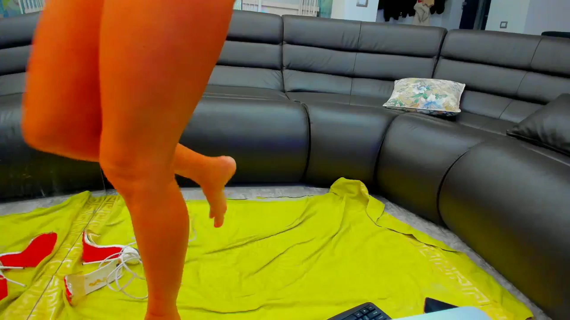 Gallery image thumbnail from SophiaSanty's myfreecams stream on, 06/15/2024, 21:37 image 15 of 20