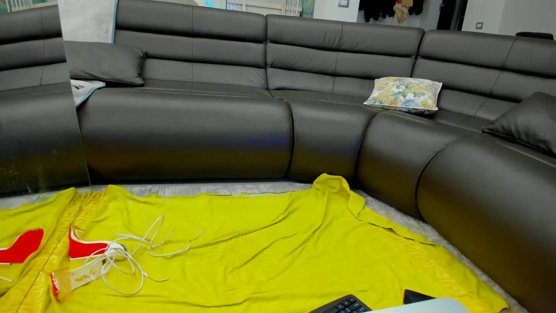 Gallery image thumbnail from SophiaSanty's myfreecams stream on, 06/15/2024, 21:37 image 16 of 20
