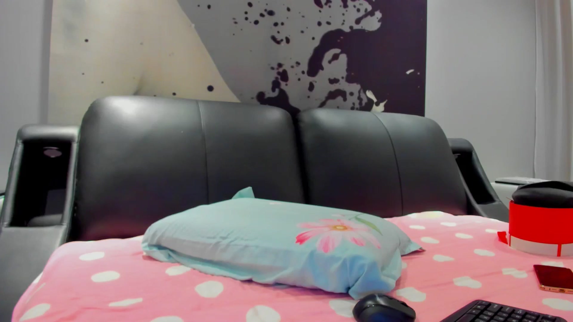 Gallery image thumbnail from SophiaSanty's myfreecams stream on, 06/26/2024, 20:06 image 10 of 20