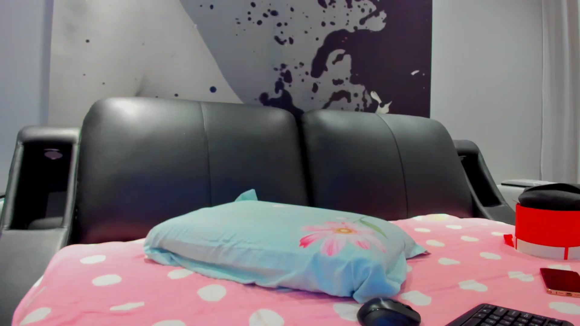Gallery image thumbnail from SophiaSanty's myfreecams stream on, 06/26/2024, 20:06 image 9 of 20