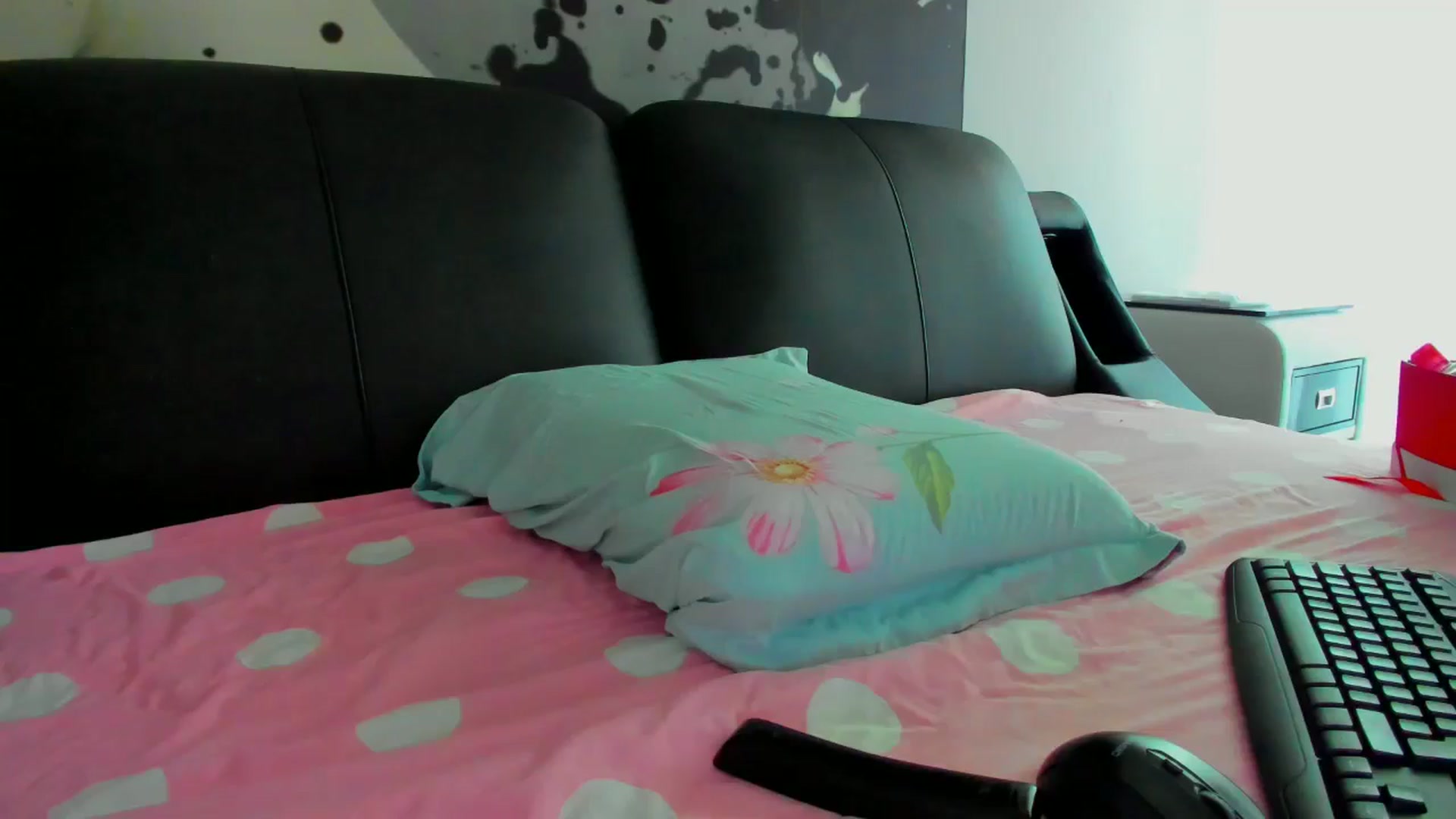 Gallery image thumbnail from SophiaSanty's myfreecams stream on, 06/28/2024, 19:19 image 5 of 20