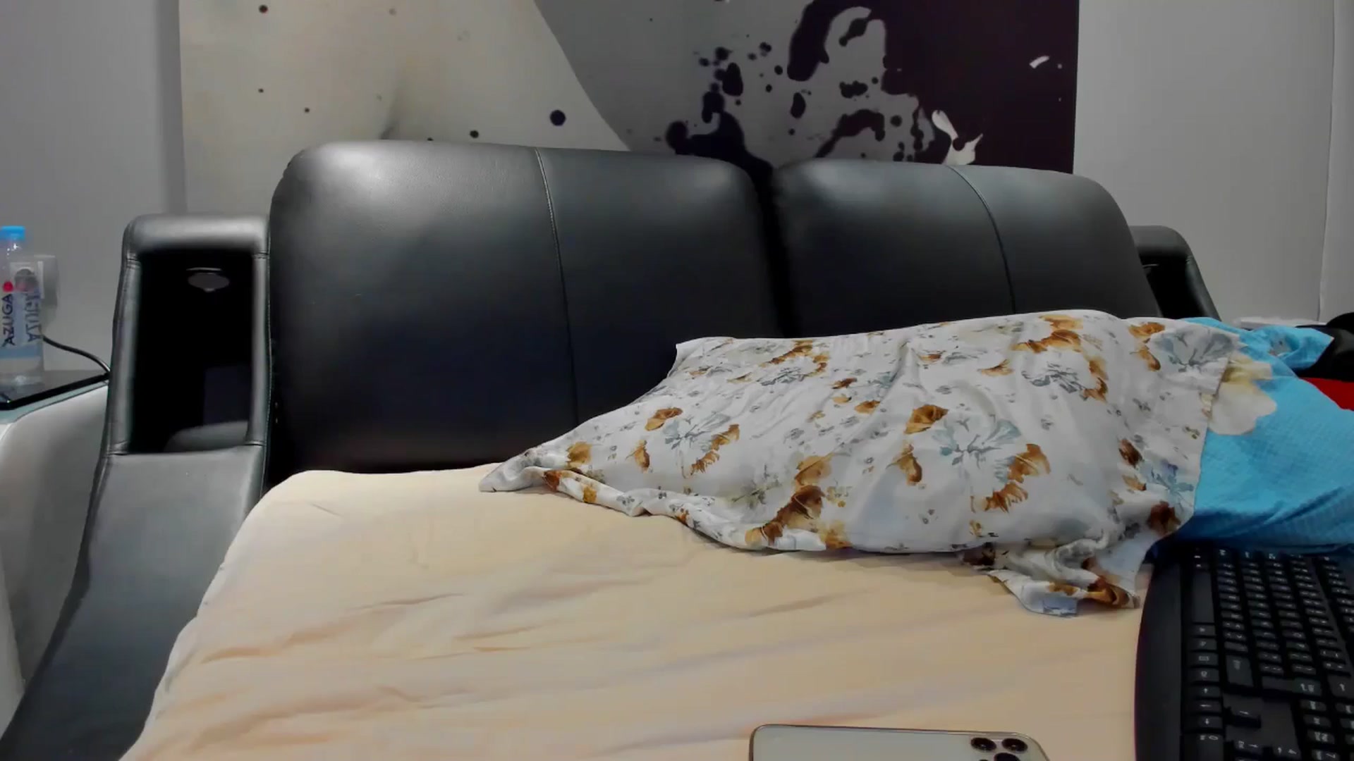 Gallery image thumbnail from SophiaSanty's myfreecams stream on, 07/12/2024, 19:21 image 7 of 20