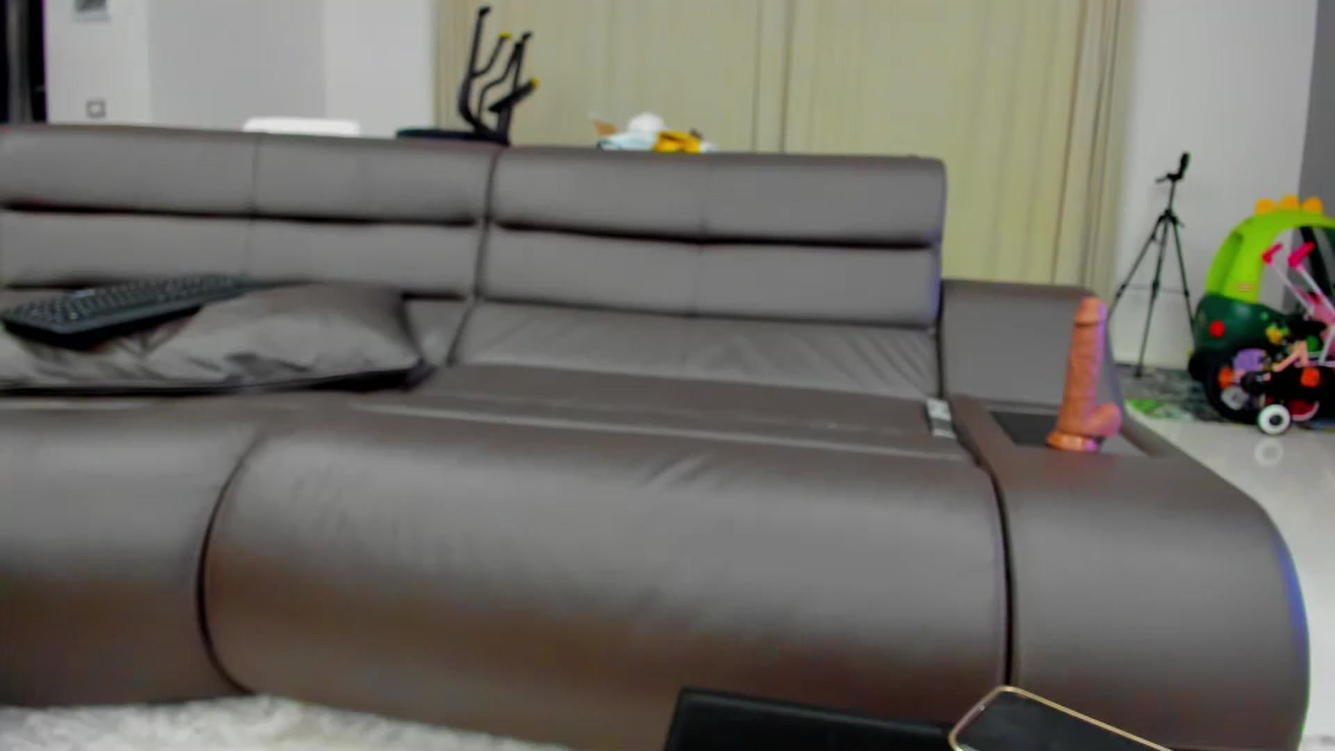 Gallery image thumbnail from SophiaSanty's myfreecams stream on, 07/16/2024, 01:35 image 3 of 20