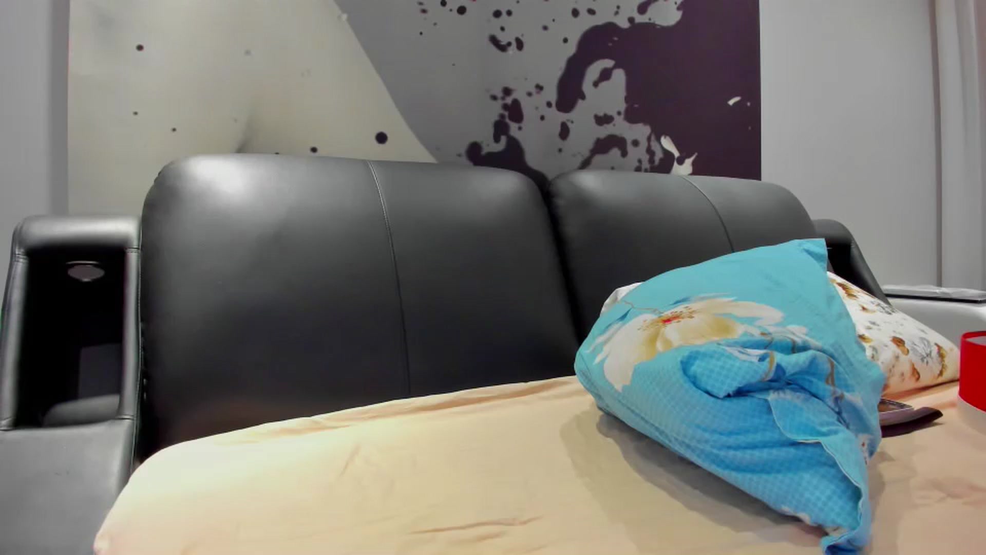 Gallery image thumbnail from SophiaSanty's myfreecams stream on, 08/01/2024, 18:38 image 15 of 20