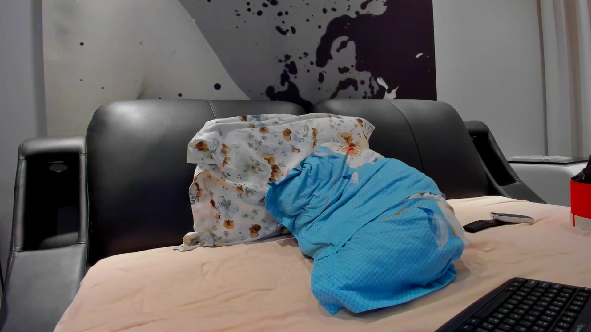Gallery image thumbnail from SophiaSanty's myfreecams stream on, 08/02/2024, 17:44 image 13 of 20