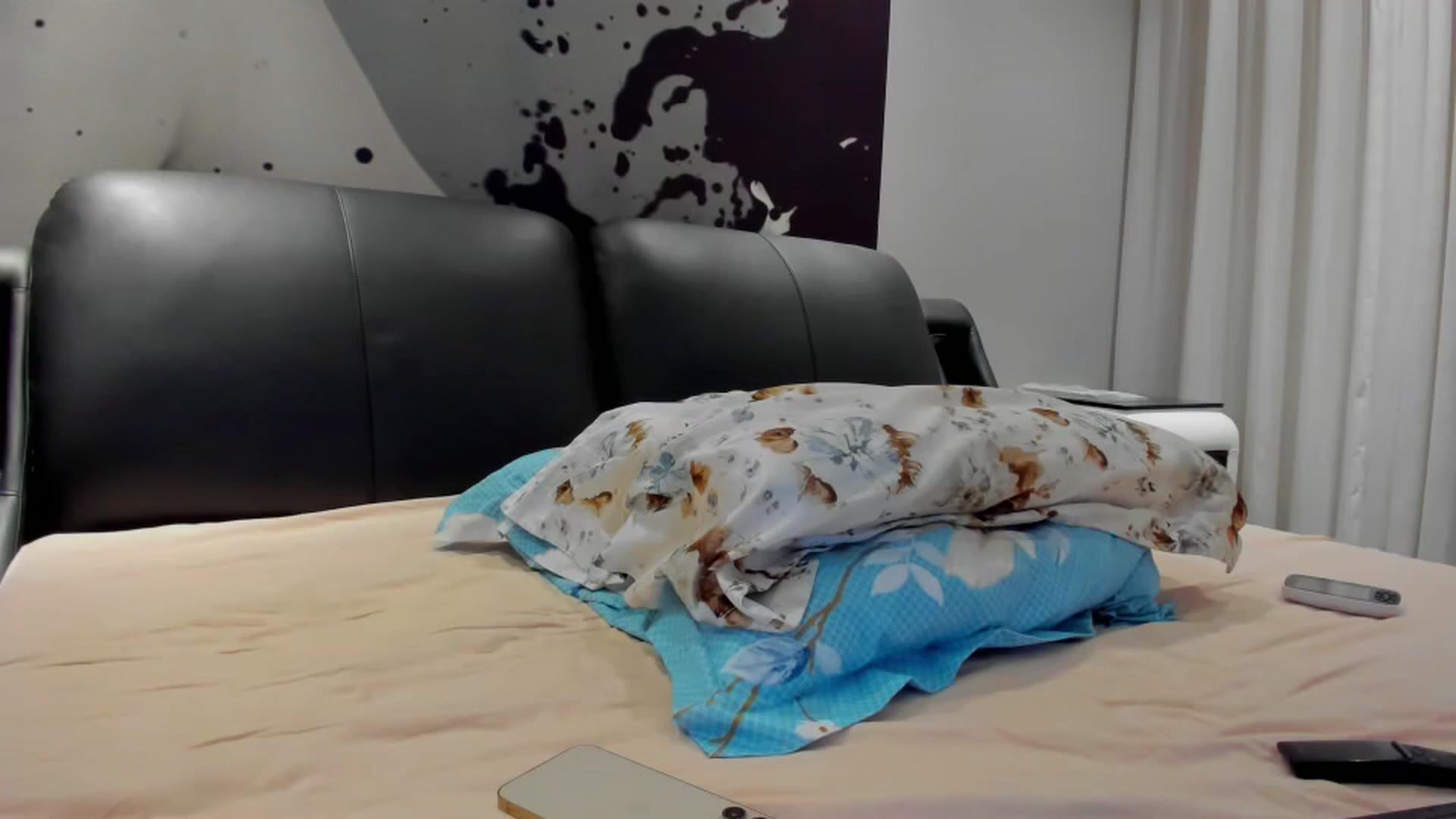 Gallery image thumbnail from SophiaSanty's myfreecams stream on, 08/09/2024, 20:06 image 11 of 20