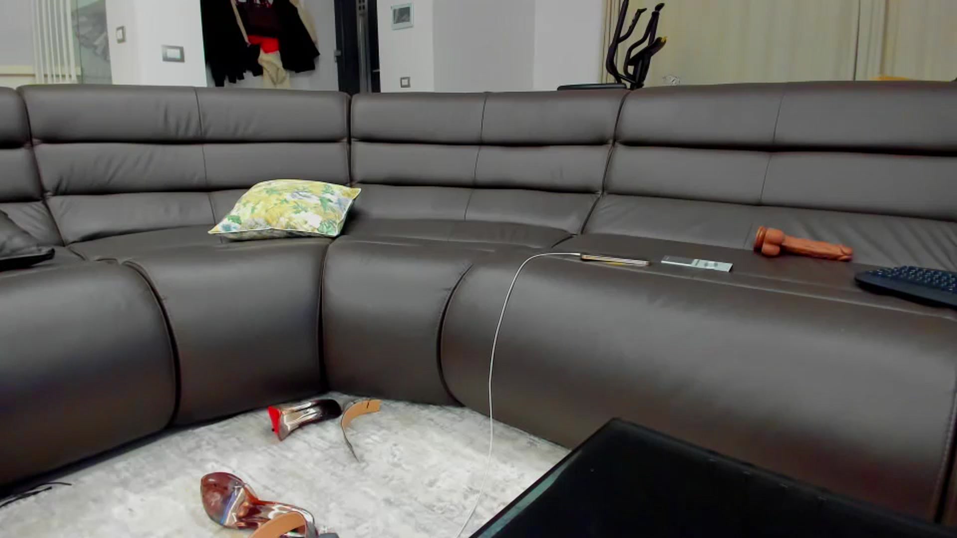 Gallery image thumbnail from SophiaSanty's myfreecams stream on, 08/24/2024, 23:36 image 4 of 20