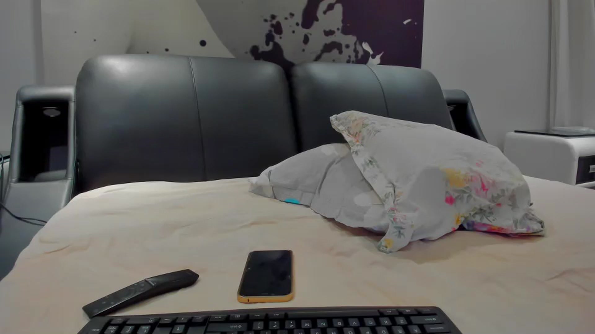 Gallery image thumbnail from SophiaSanty's myfreecams stream on, 09/02/2024, 18:54 image 18 of 20