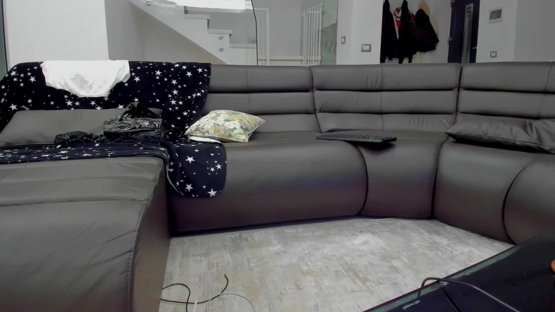 Gallery image thumbnail from SophiaSanty's myfreecams stream on, 09/03/2024, 23:53 image 12 of 20