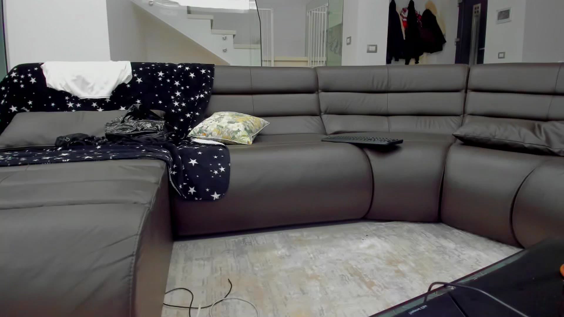 Gallery image thumbnail from SophiaSanty's myfreecams stream on, 09/03/2024, 23:53 image 11 of 20