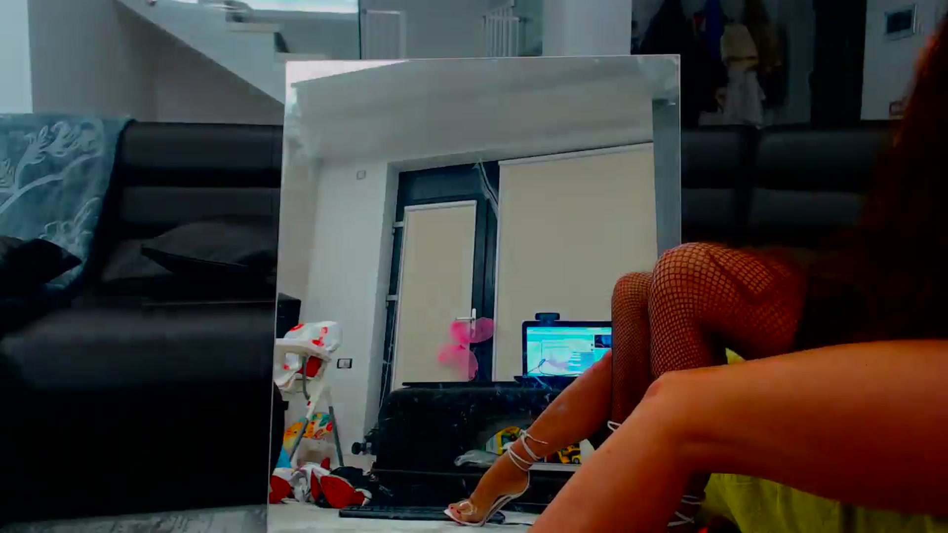 Gallery image thumbnail from SophiaSanty's myfreecams stream on, 09/20/2024, 01:47 image 12 of 20