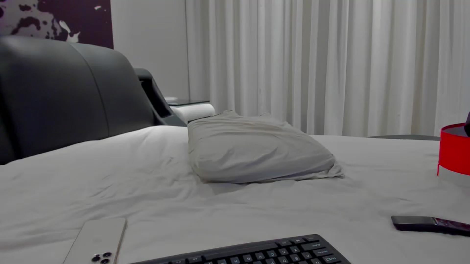 Gallery image thumbnail from SophiaSanty's myfreecams stream on, 10/21/2024, 21:55 image 20 of 20